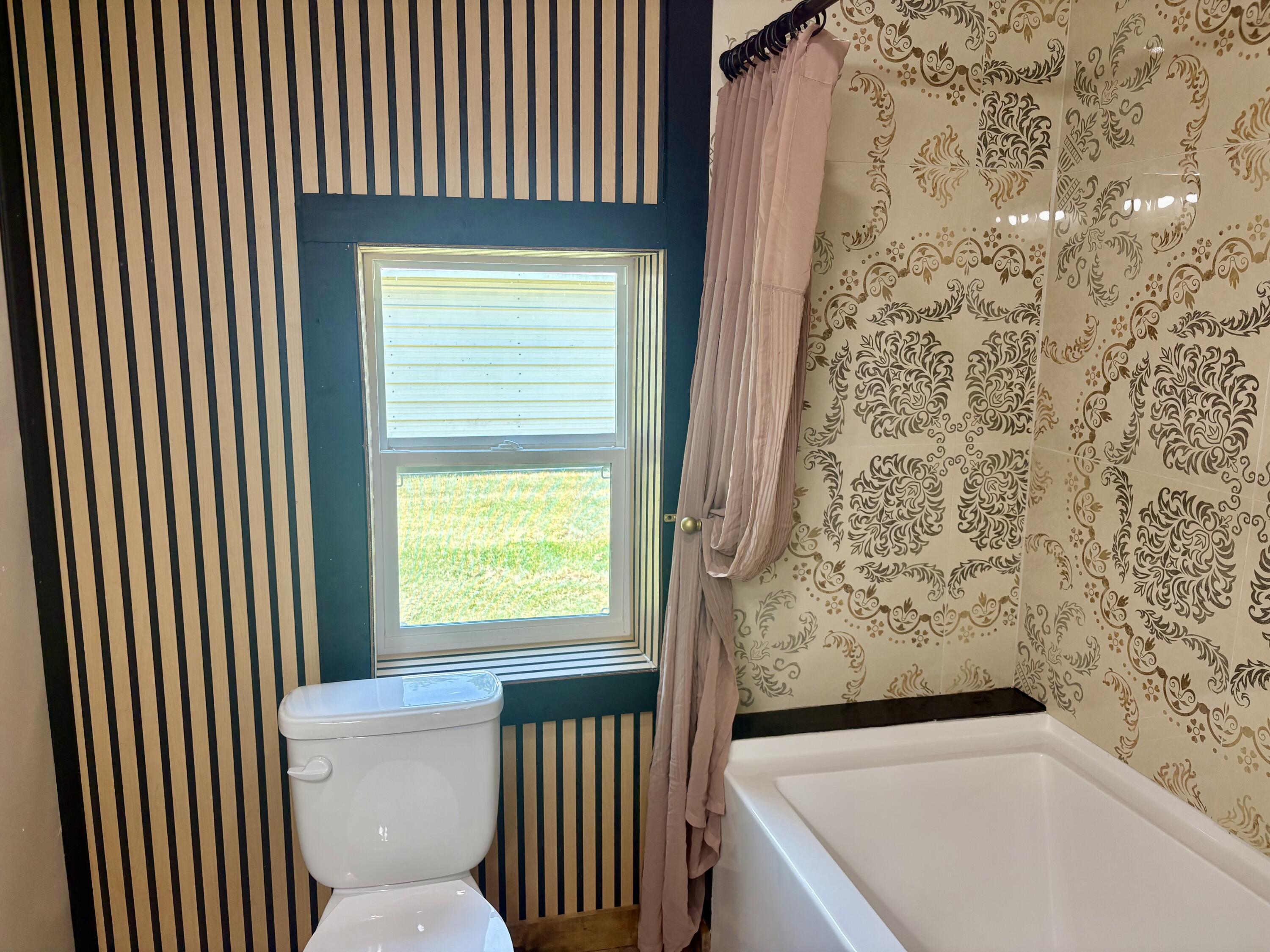 Photo 33 - Residential for sale – 306 E 17th Street  Lockwood, MO