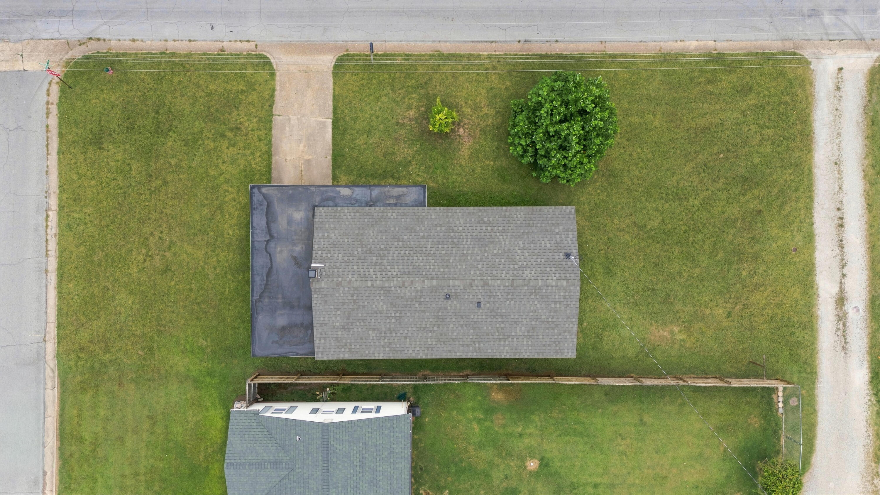 Photo 6 - Residential for sale – 911 N Utah Street  West Plains, MO