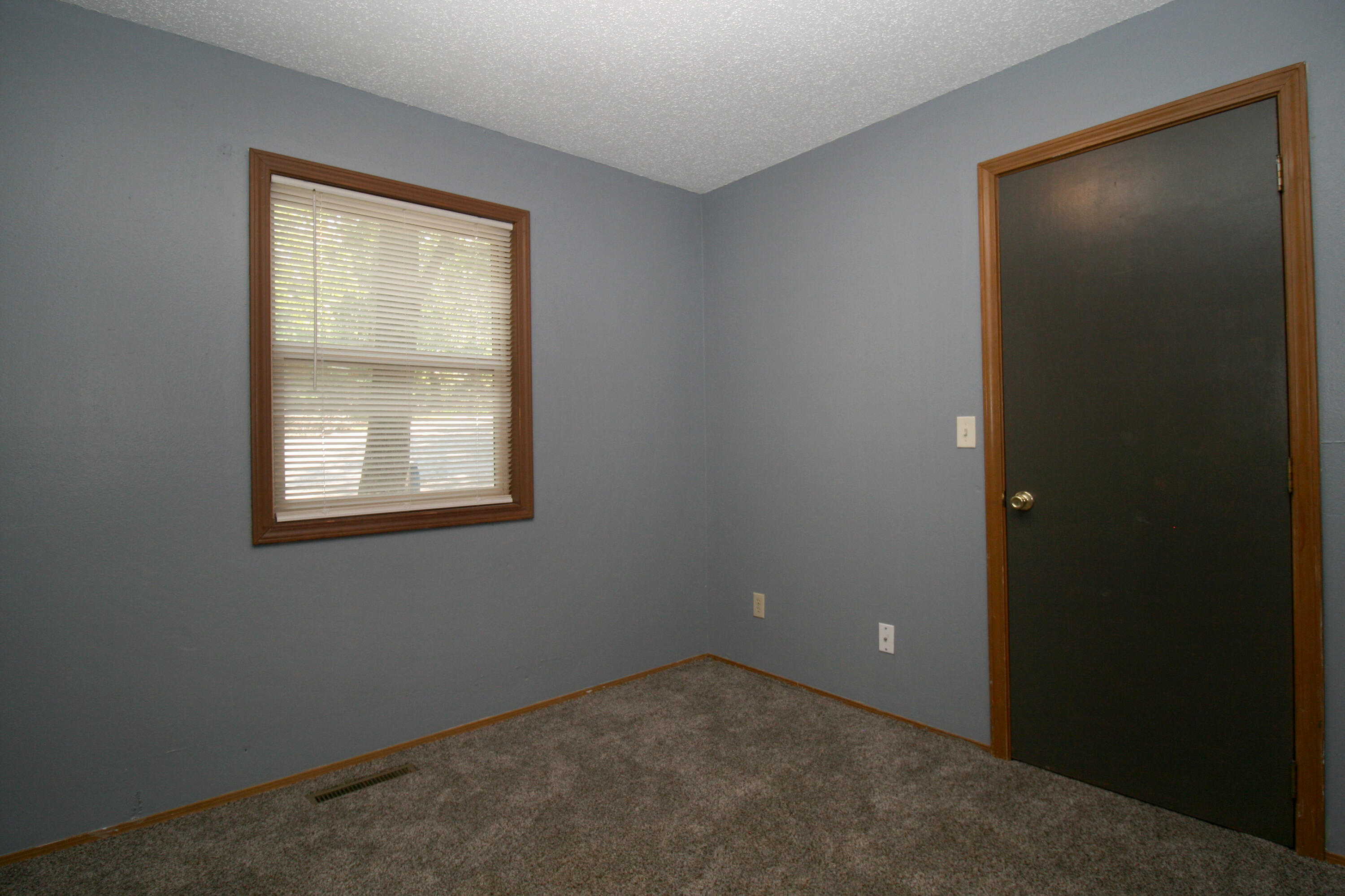 Photo 9 - Residential for sale – 1201 E East Court  Ozark, MO
