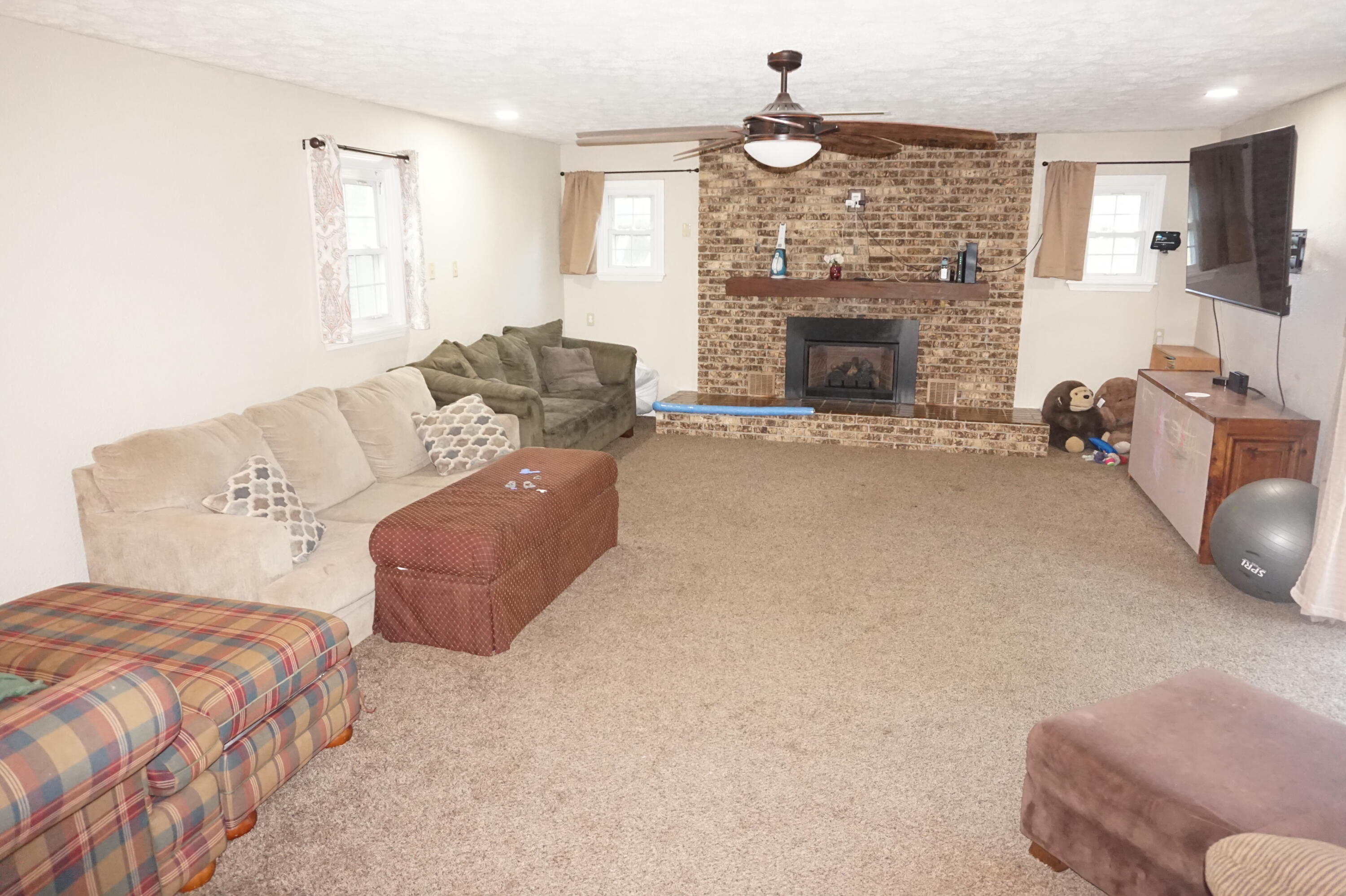 Photo 21 - Residential for sale – 203 W King Drive  Willard, MO