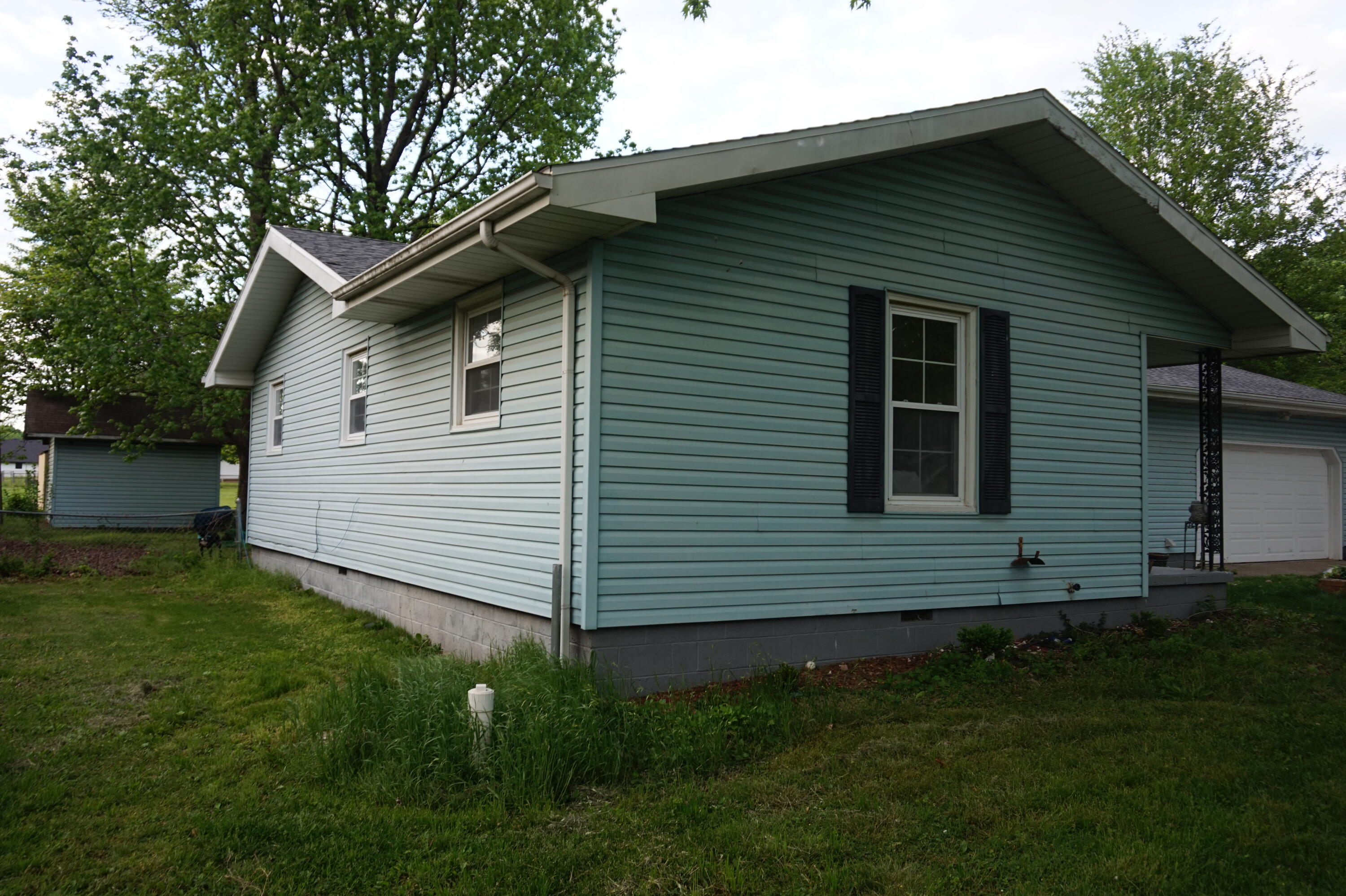 Photo 5 - Residential for sale – 203 W King Drive  Willard, MO