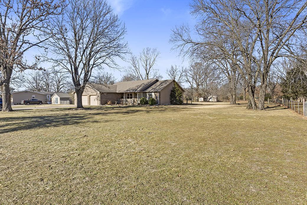 Photo 3 - Residential for sale – 3711  Silver Creek Road  Joplin, MO