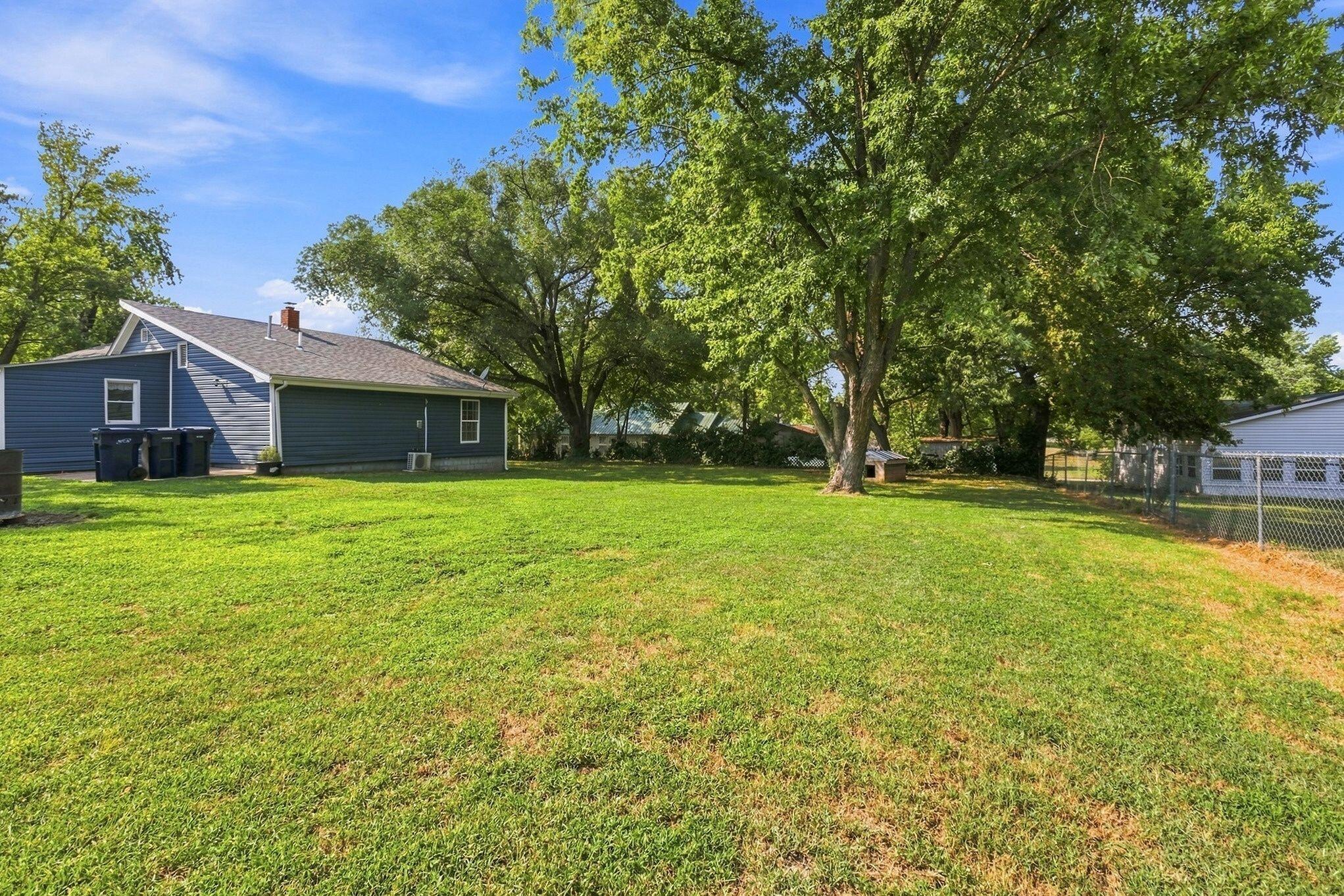 Photo 16 - Residential for sale – 623 S Center Street  Granby, MO