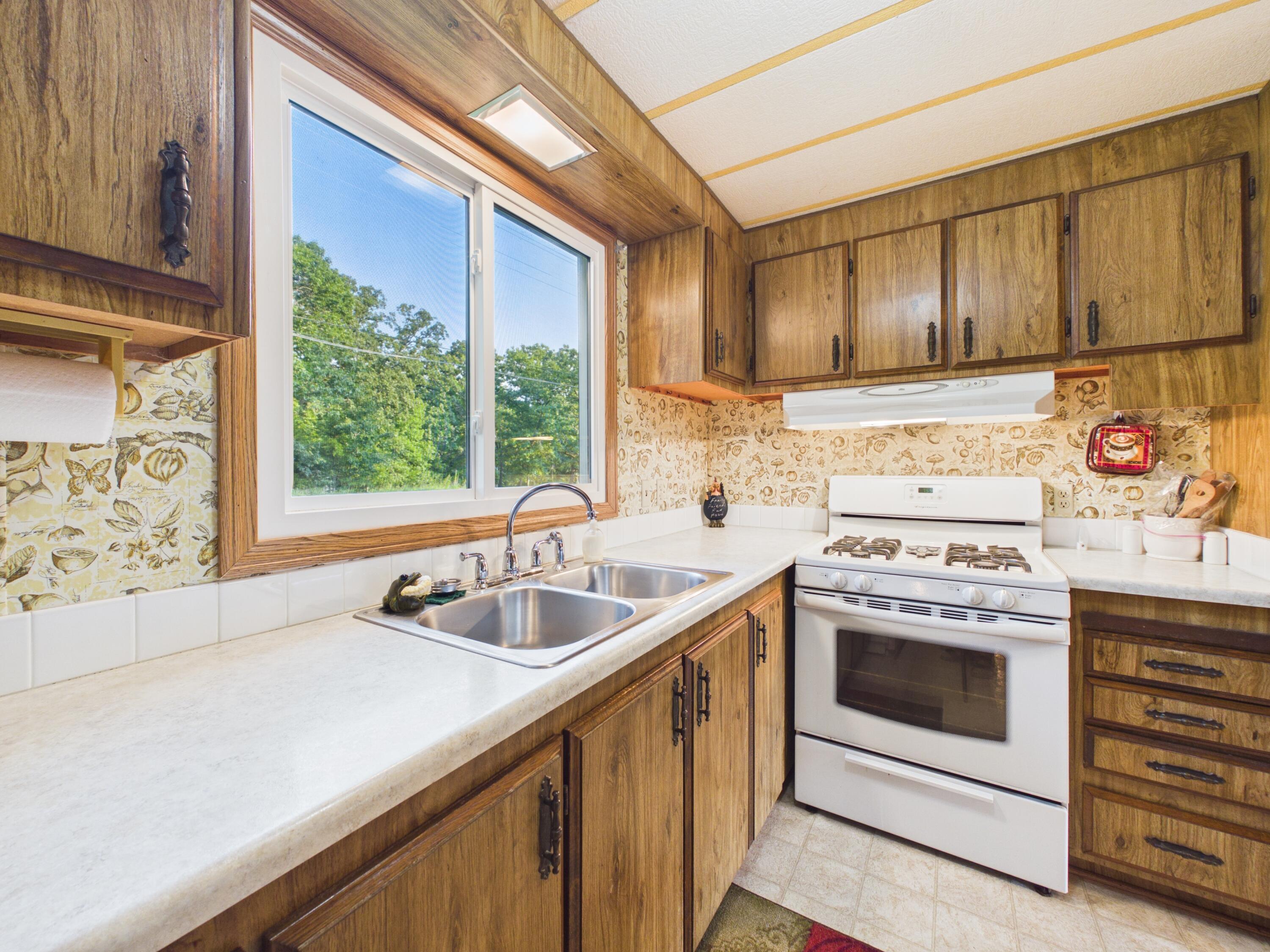 Photo 56 - Residential for sale – 22565  County Road 203   Wheatland, MO