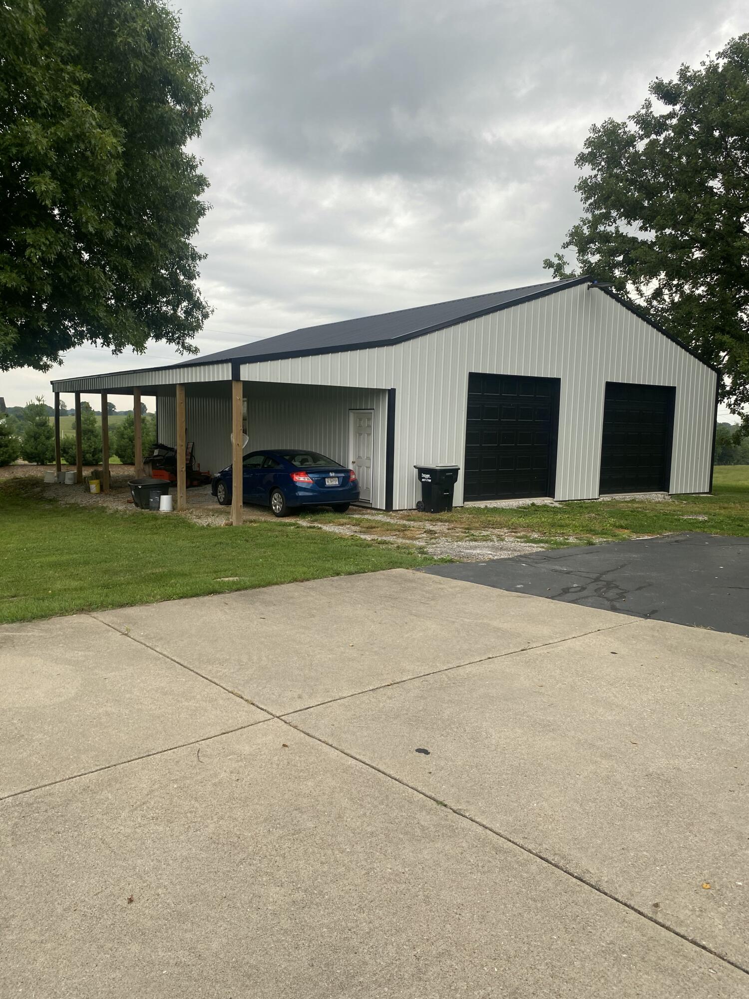 Photo 13 - Residential for sale – 7071 E Farm Road 194   Rogersville, MO