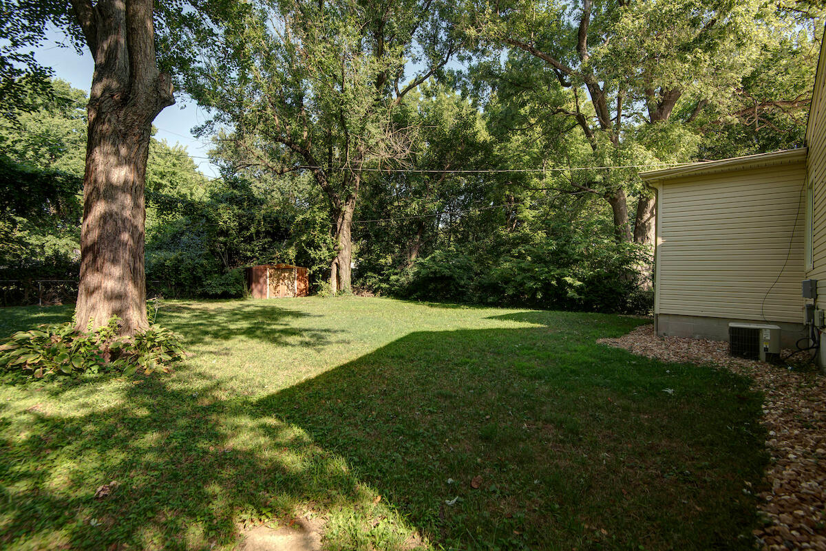 Photo 19 - Residential for sale – 1427 S Pickwick Avenue  Springfield, MO
