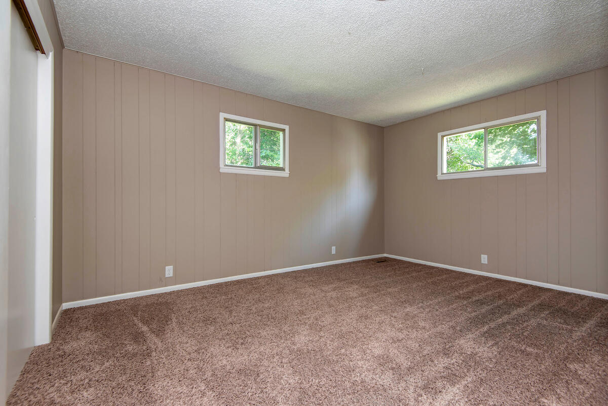 Photo 16 - Residential for sale – 1427 S Pickwick Avenue  Springfield, MO