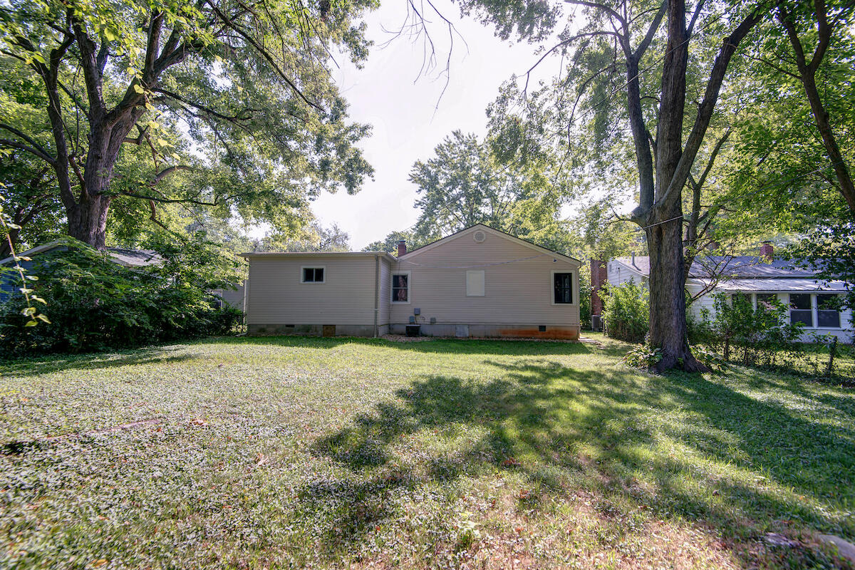Photo 21 - Residential for sale – 1427 S Pickwick Avenue  Springfield, MO