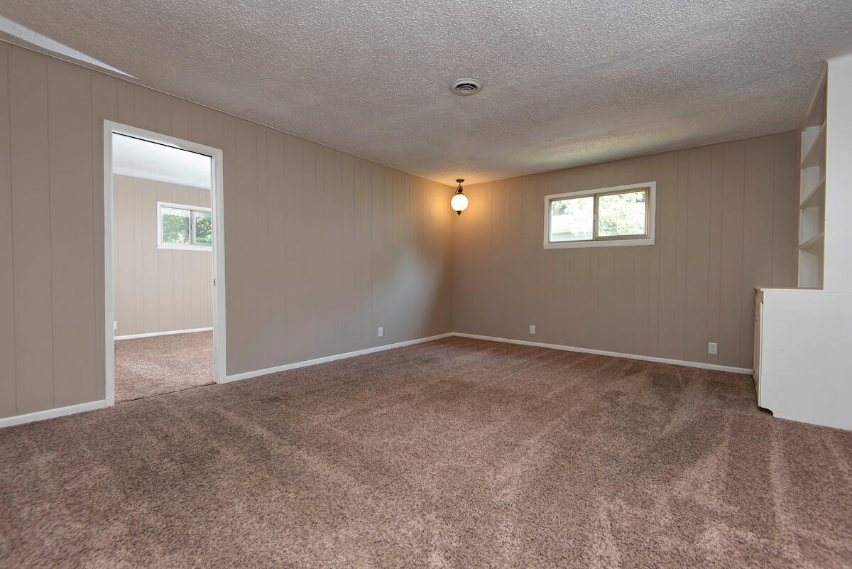 Photo 15 - Residential for sale – 1427 S Pickwick Avenue  Springfield, MO