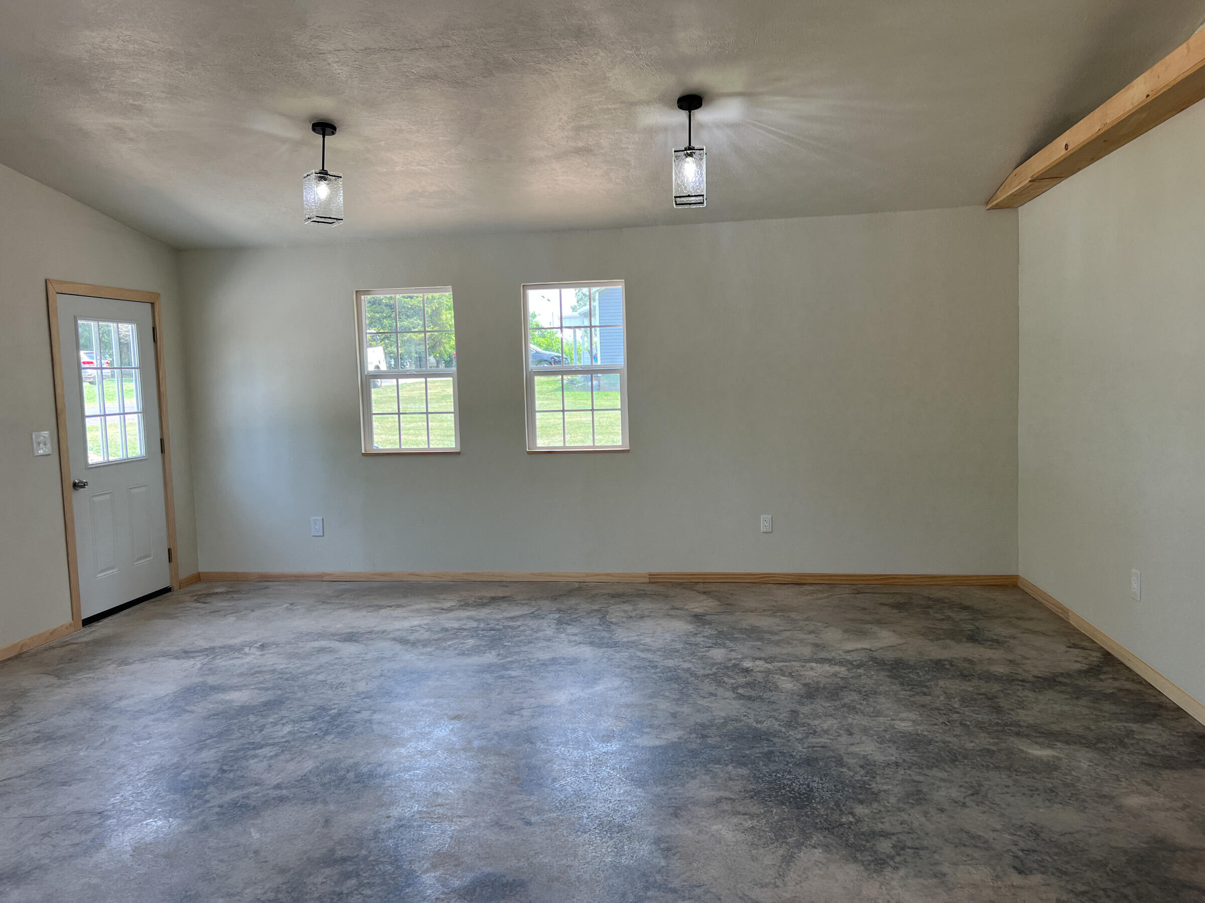 Photo 11 - Residential for sale – 324 W 7th Street  Mountain Grove, MO