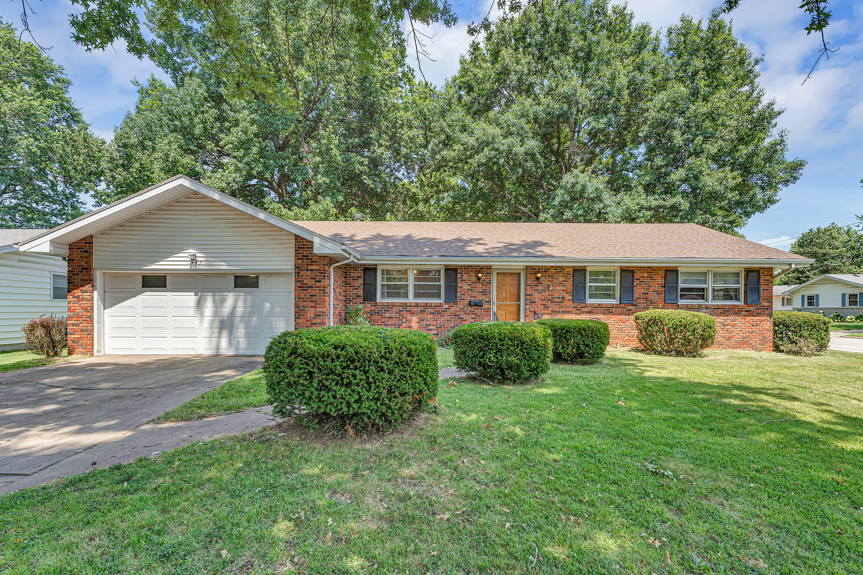 Photo 32 - Residential for sale – 1543 E Glenwood Street  Springfield, MO