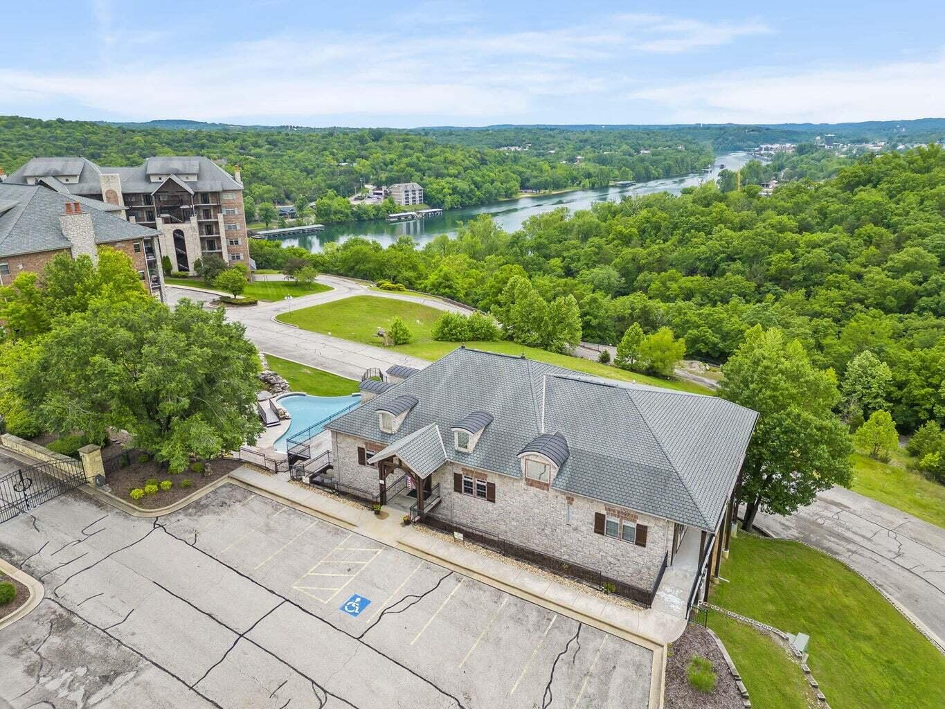 Photo 22 - Residential for sale – 1207  Riverstone Drive  Branson, MO