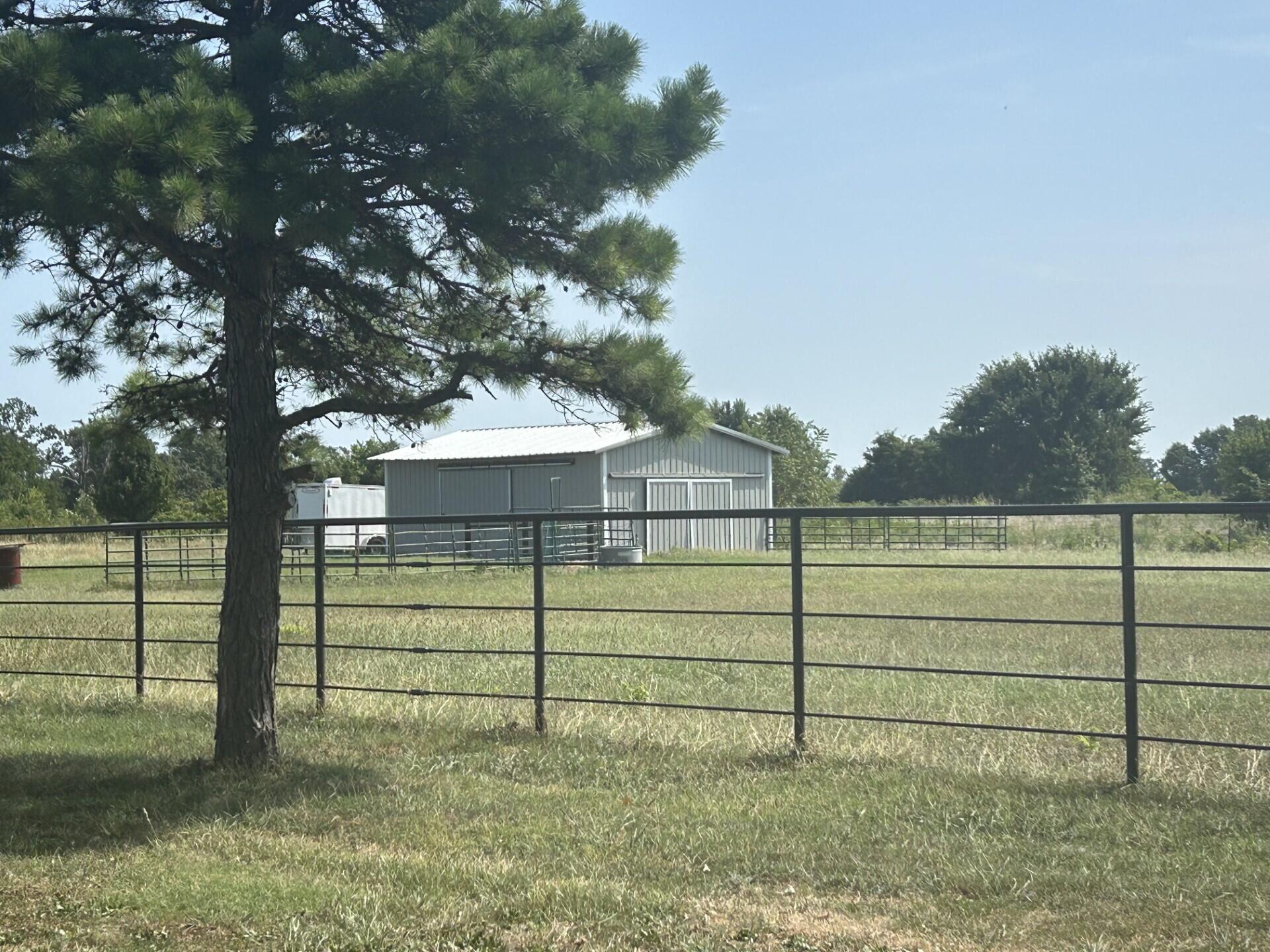 Photo 4 - Residential for sale – 11434  State Highway Aa   Neosho, MO