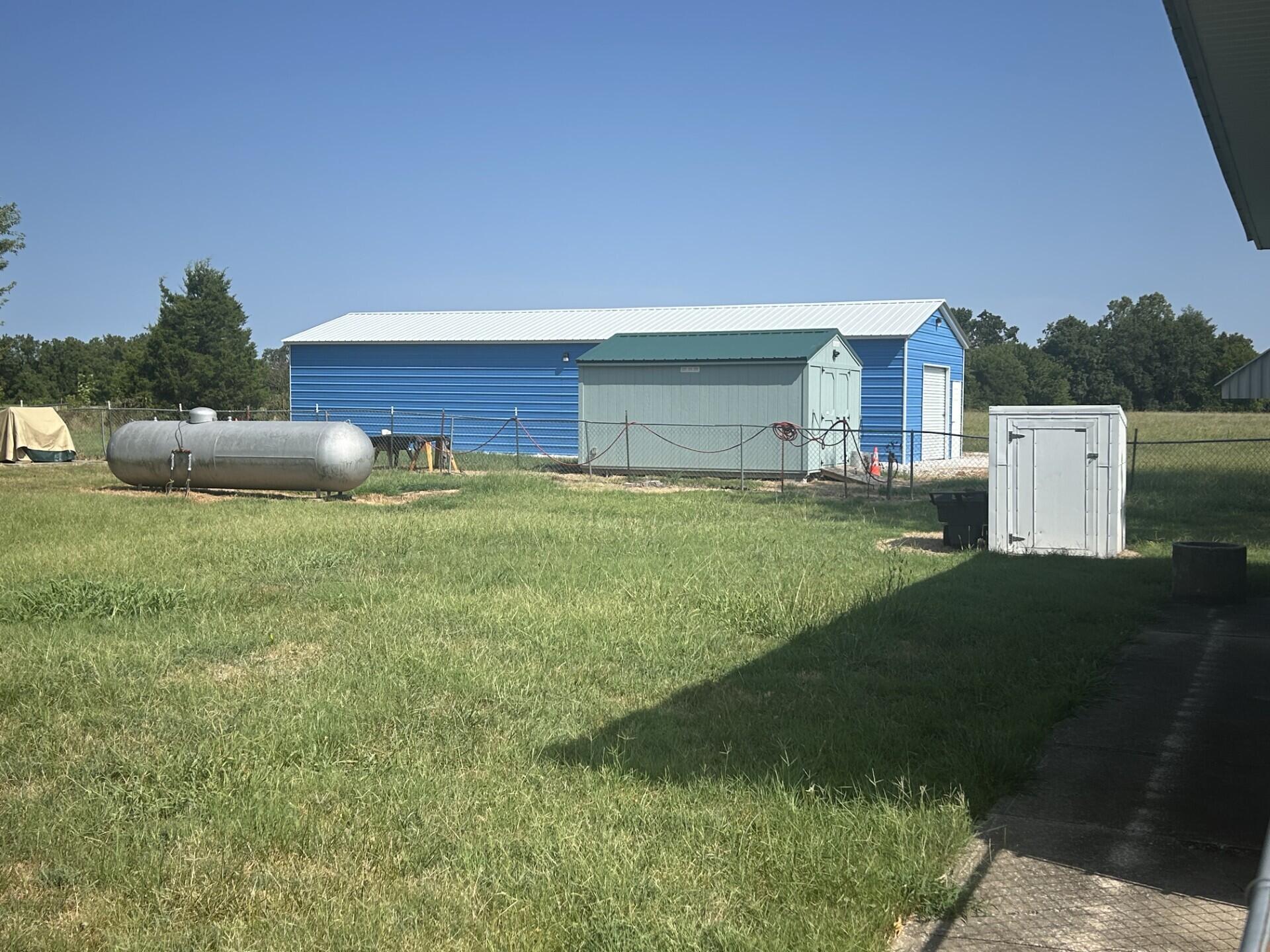 Photo 3 - Residential for sale – 11434  State Highway Aa   Neosho, MO