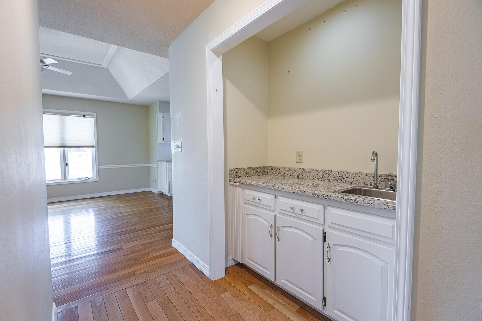 Photo 9 - Residential for sale – 759 S Augusta Drive  Springfield, MO
