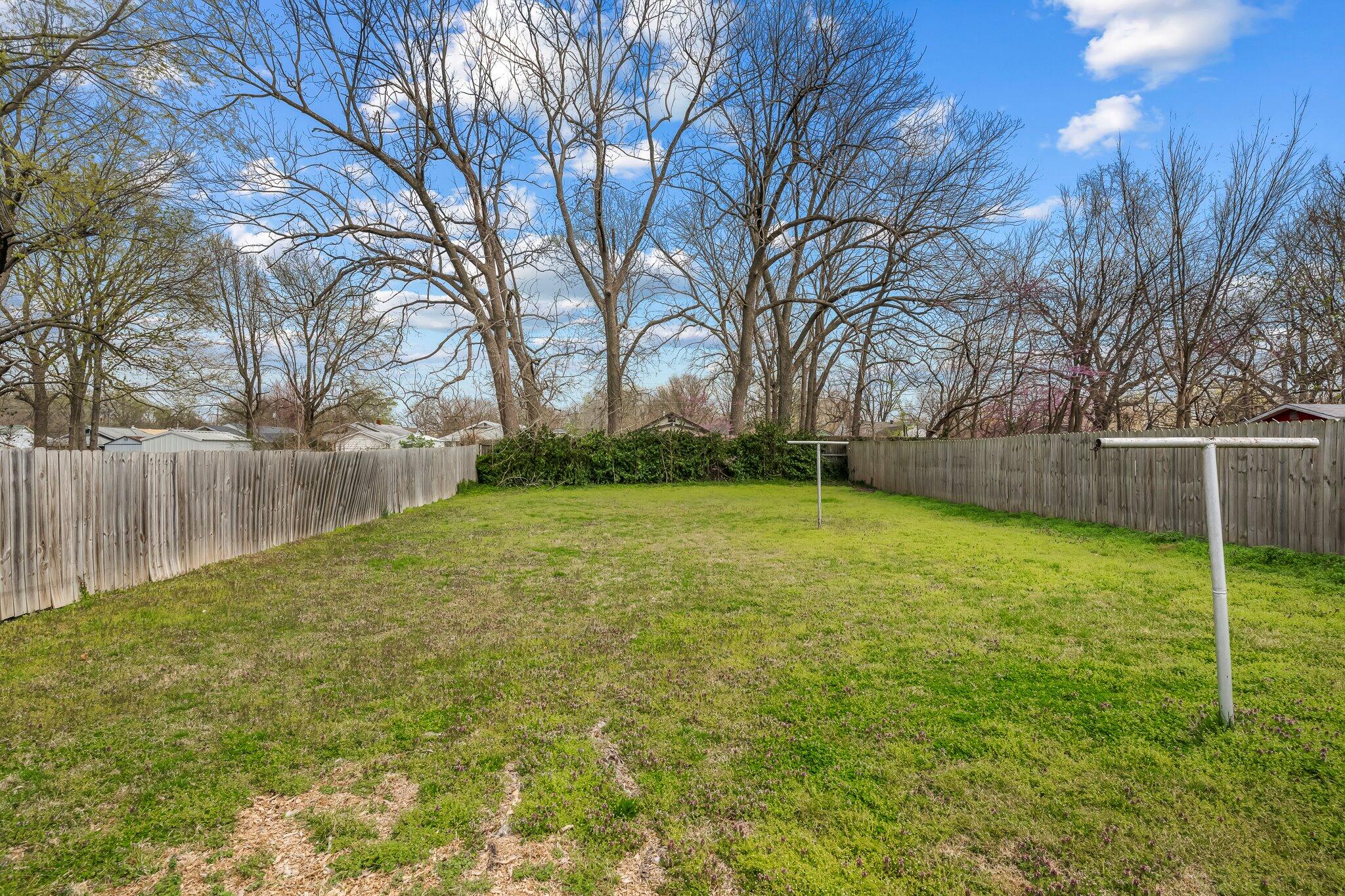 Photo 15 - Residential for sale – 2528 N Kellett Avenue  Springfield, MO