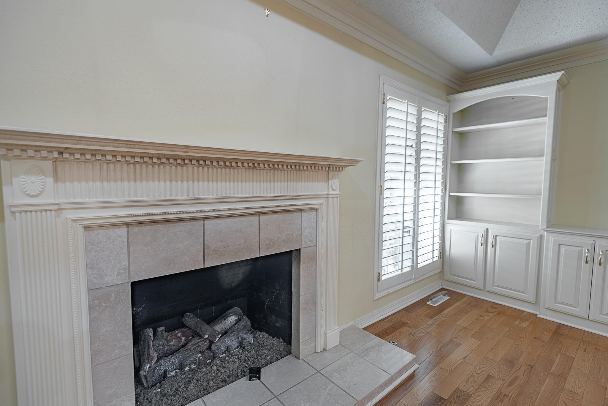 Photo 9 - Residential for sale – 761 S Augusta Drive  Springfield, MO