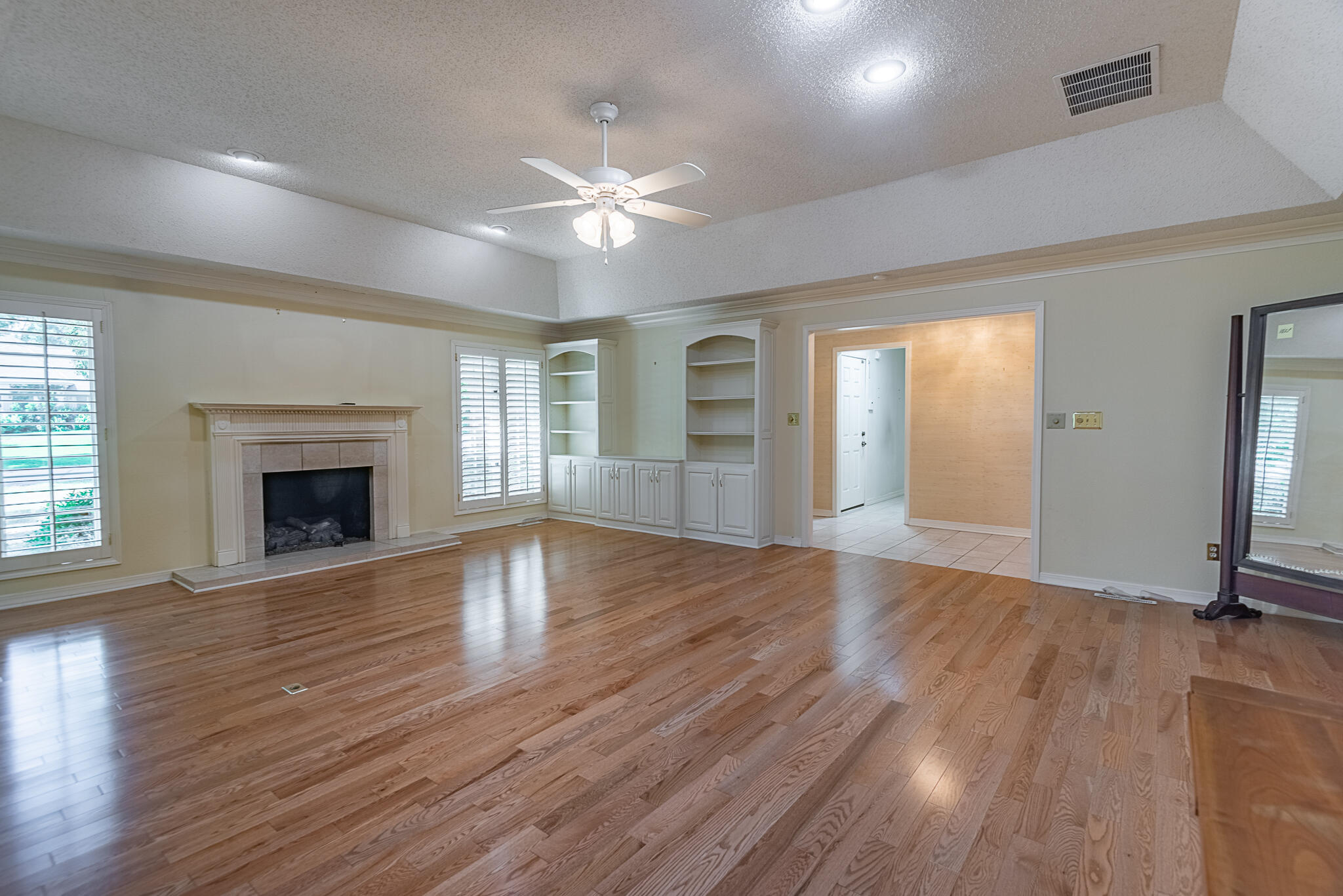 Photo 8 - Residential for sale – 761 S Augusta Drive  Springfield, MO