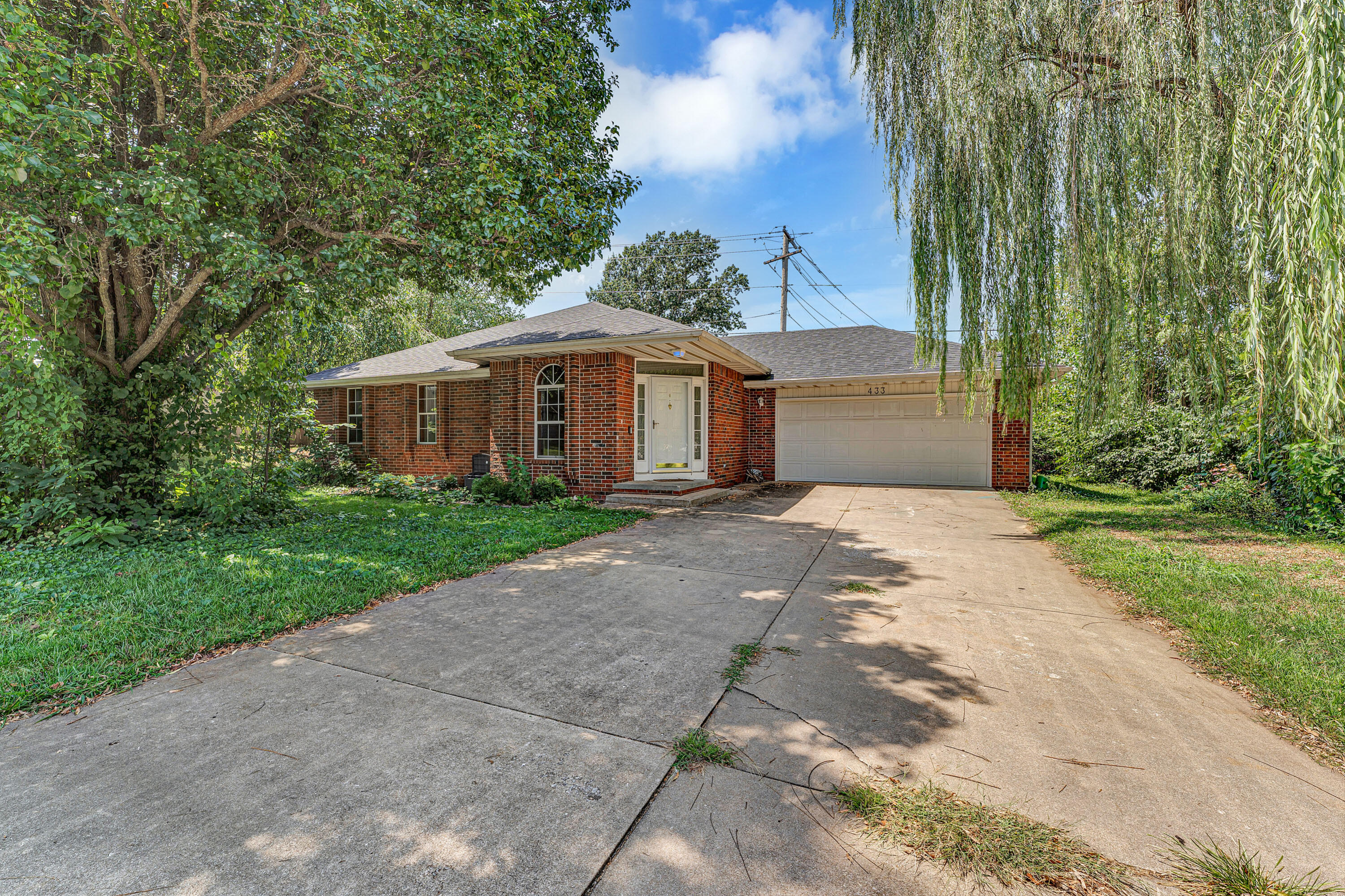 Photo 33 - Residential for sale – 433 S Devonshire Street  Nixa, MO