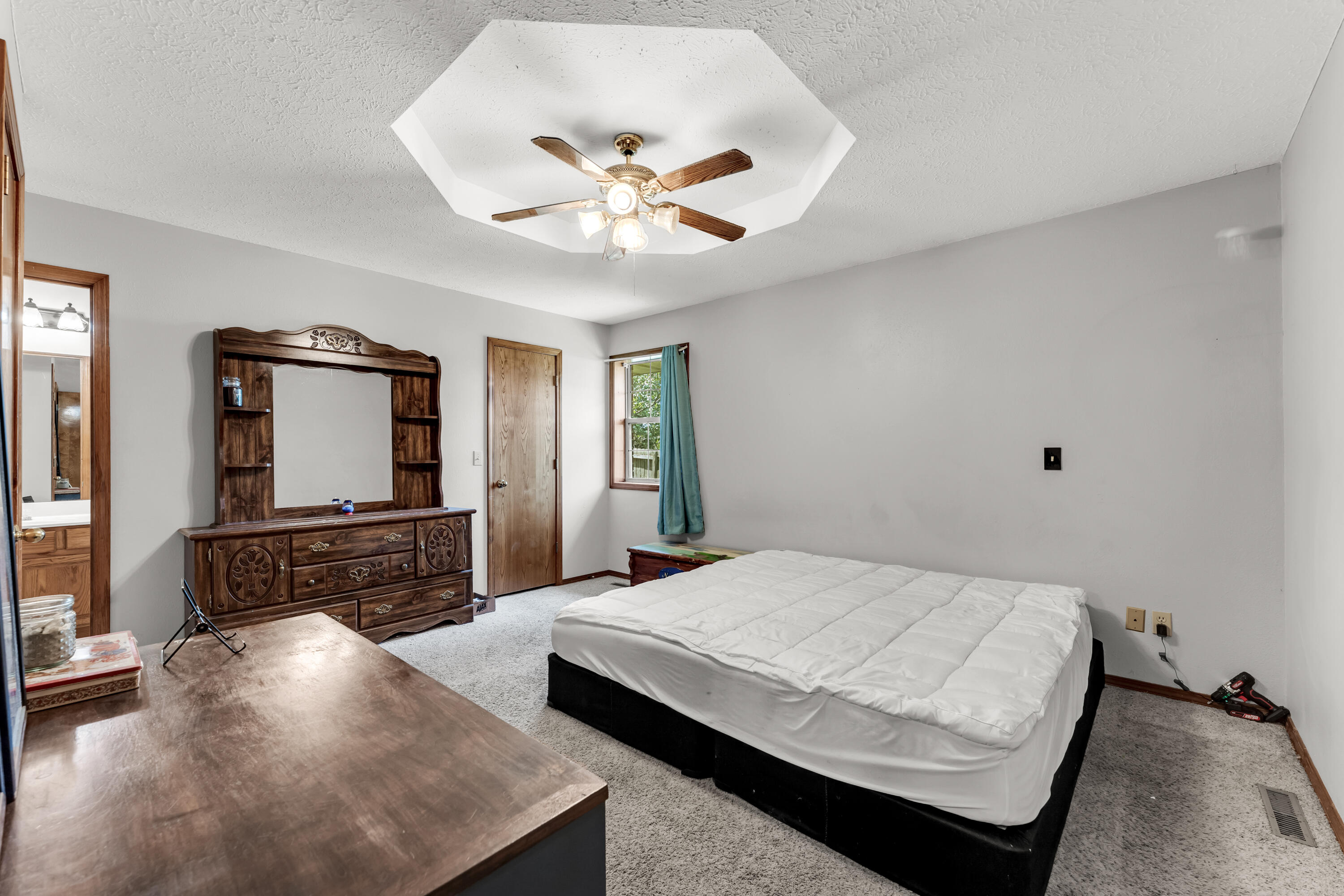 Photo 11 - Residential for sale – 433 S Devonshire Street  Nixa, MO