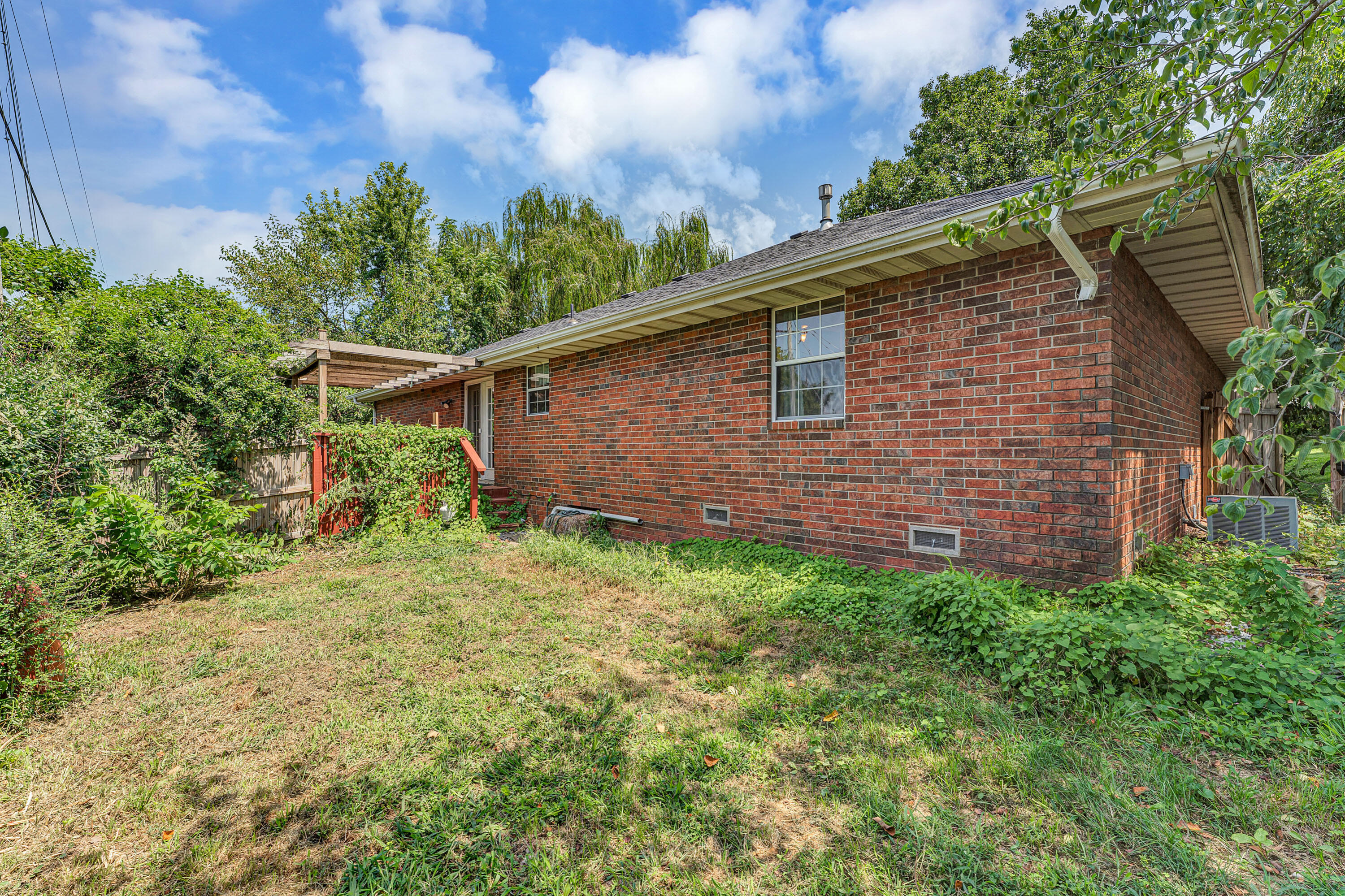 Photo 22 - Residential for sale – 433 S Devonshire Street  Nixa, MO