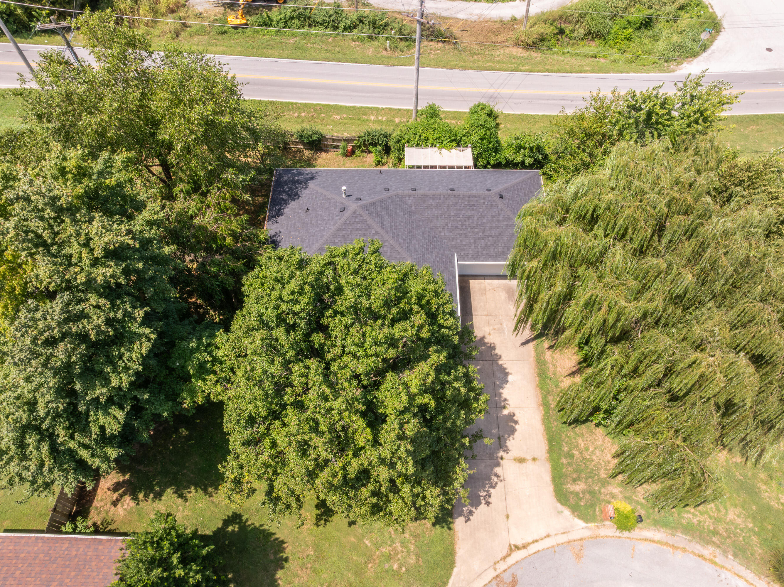 Photo 25 - Residential for sale – 433 S Devonshire Street  Nixa, MO