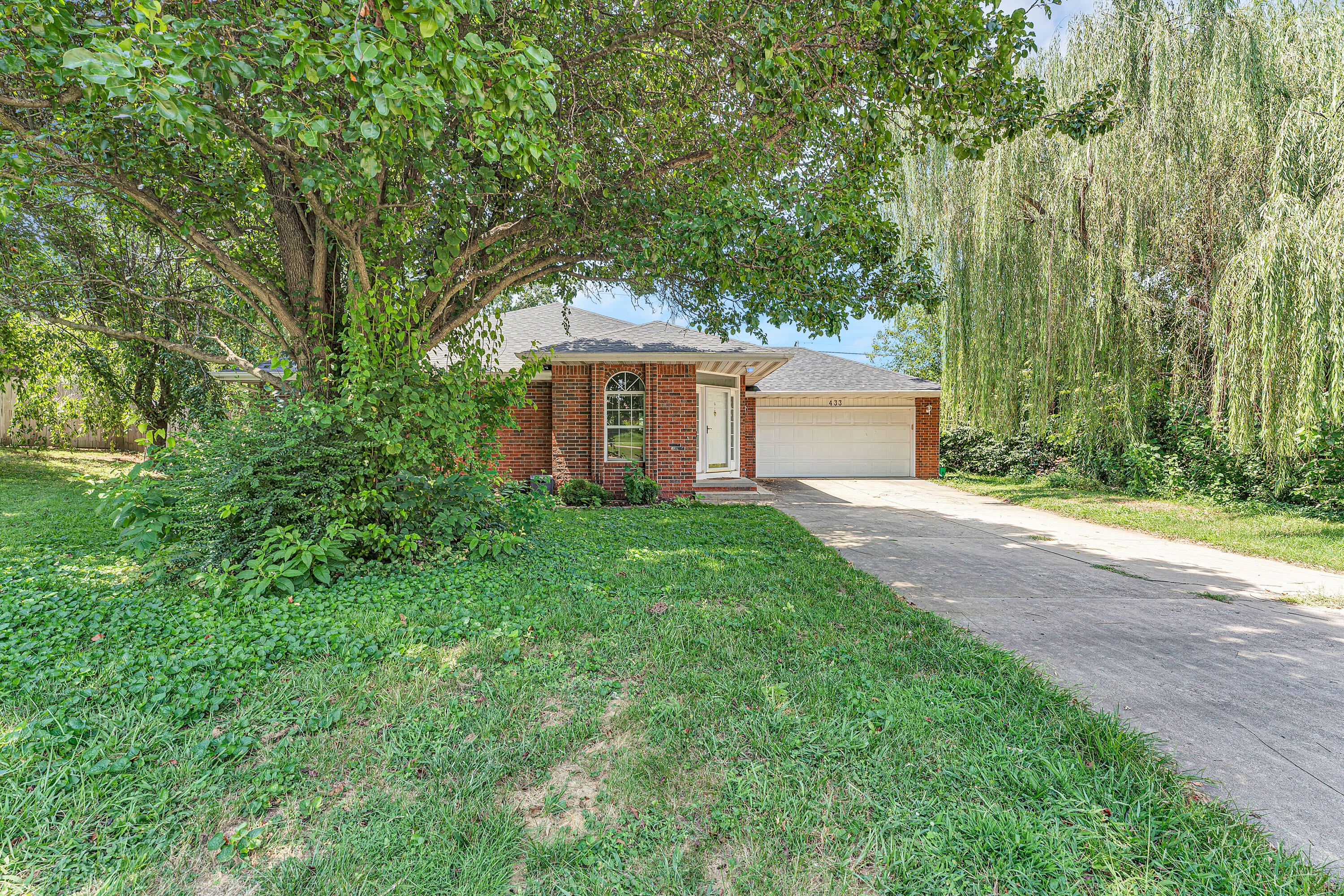 Photo 23 - Residential for sale – 433 S Devonshire Street  Nixa, MO