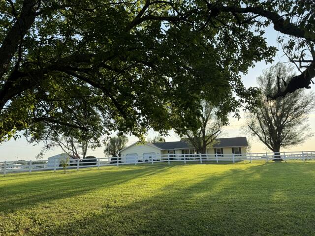 Photo 4 - Farm for sale – 3183  State Highway Mm   Mountain Grove, MO