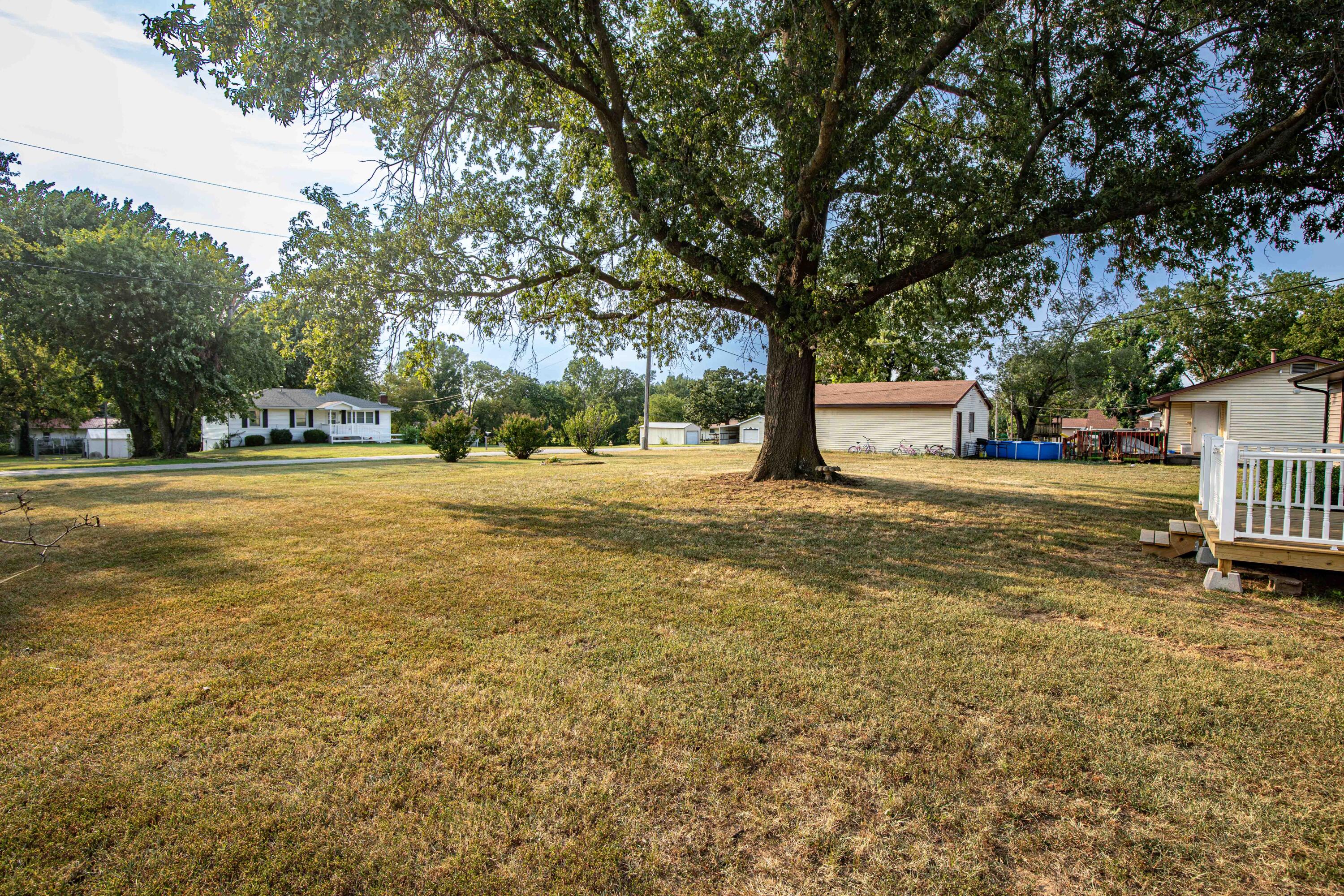 Photo 10 - Residential for sale – 1108 S Jackson Street  El Dorado Springs, MO