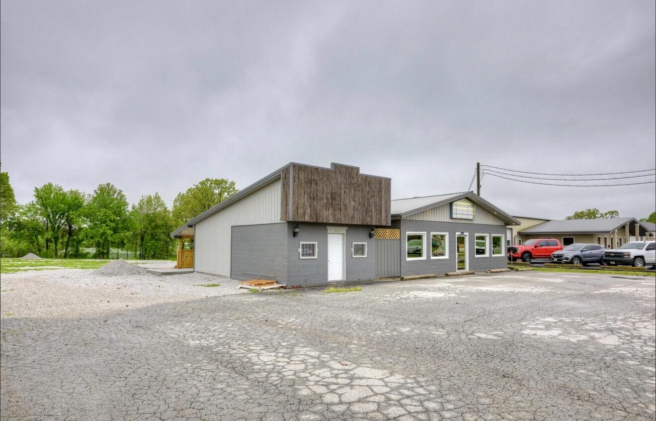 Photo 35 - Commercial Sale for sale – 514 W Valley Street  Granby, MO