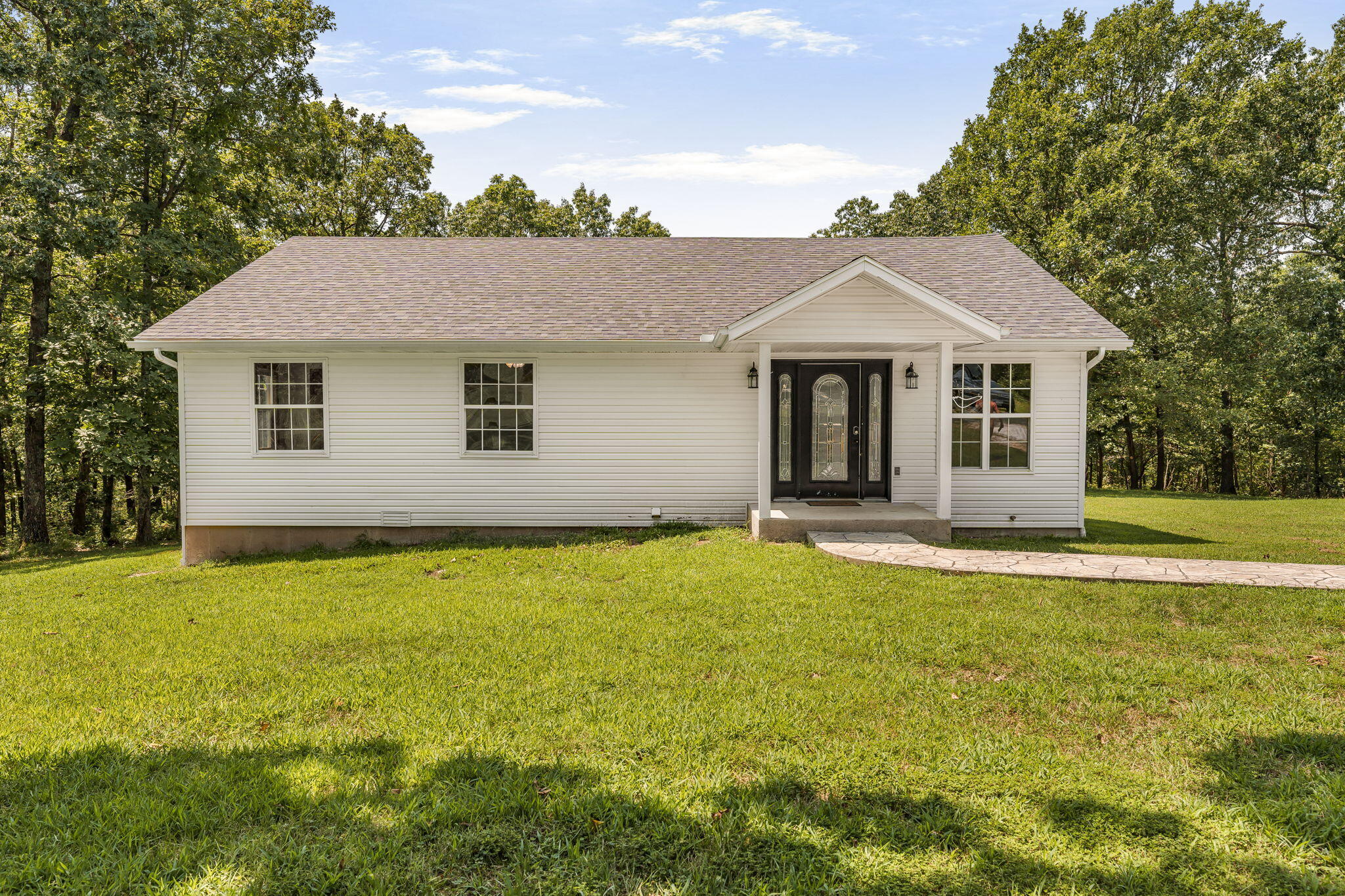Photo 2 - Residential for sale – 22962  State Highway Tt   Versailles, MO