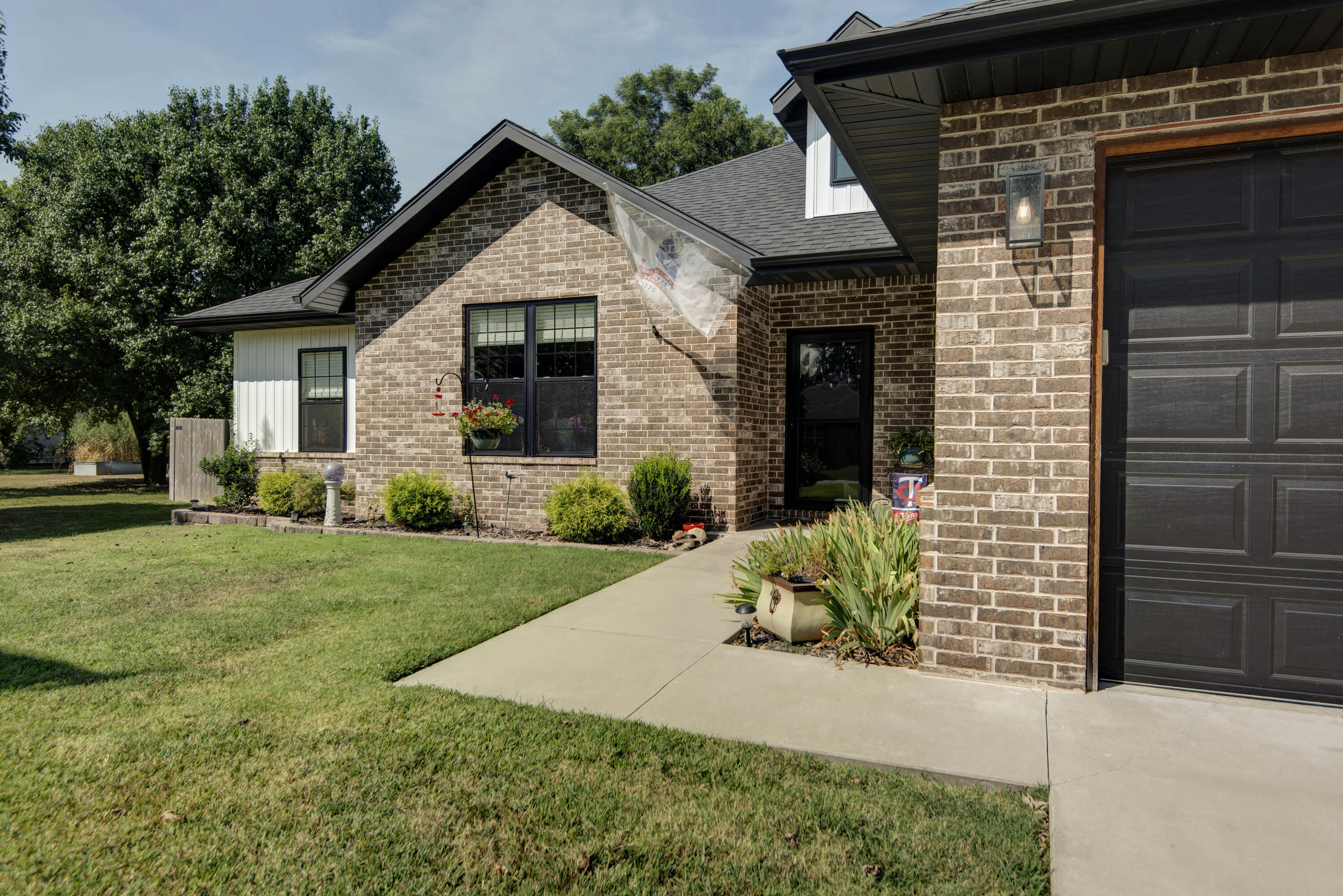 Photo 3 - Residential for sale – 509  Tommy Avenue  Billings, MO