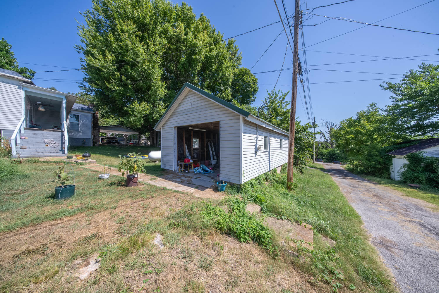 Photo 28 - Residential for sale – 213  Arch Street  Thayer, MO