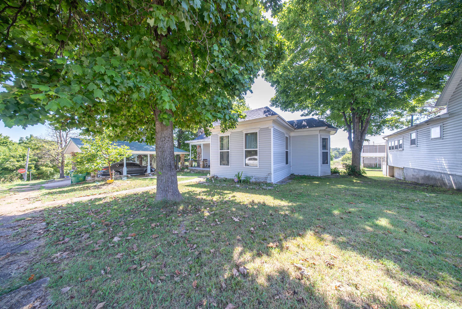 Photo 6 - Residential for sale – 213  Arch Street  Thayer, MO
