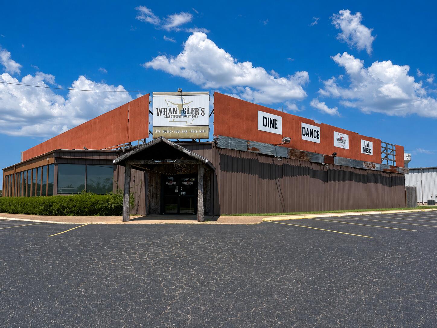 Photo 2 - Commercial Sale for sale – 625  State Highway 165   Branson, MO