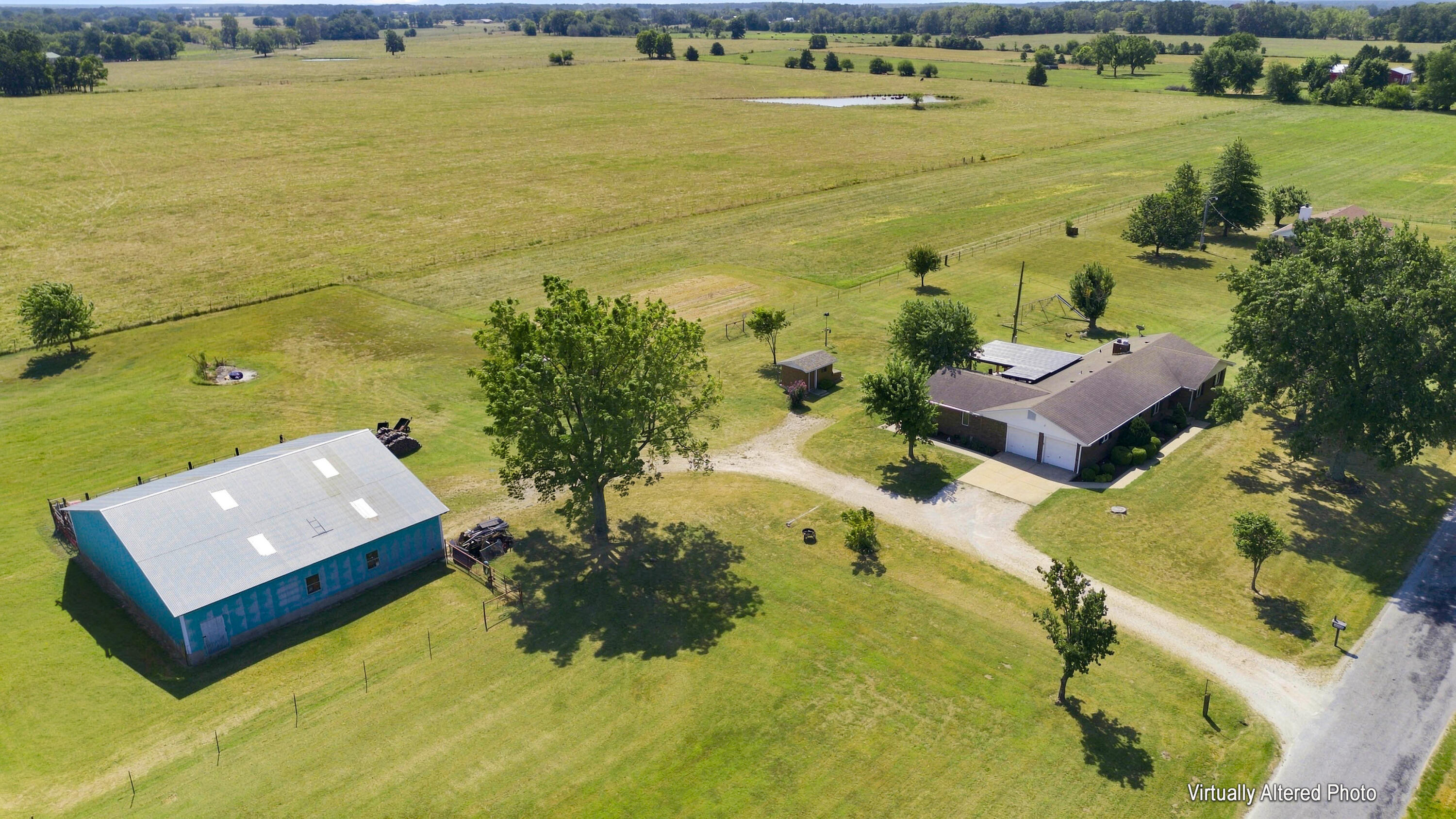 Photo 31 - Residential for sale – 288  Farm Road 1120   Monett, MO