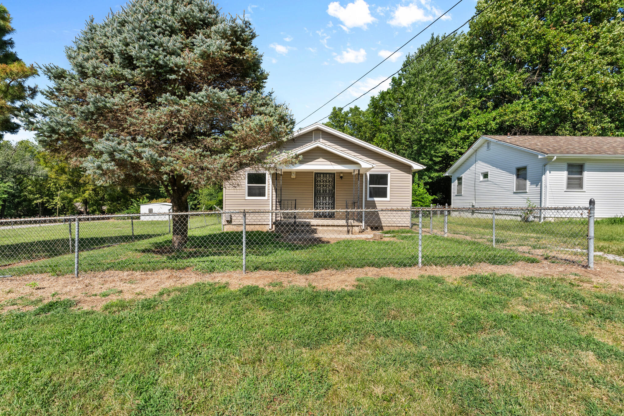 Photo 2 - Residential for sale – 2509 N Kellett Avenue  Springfield, MO