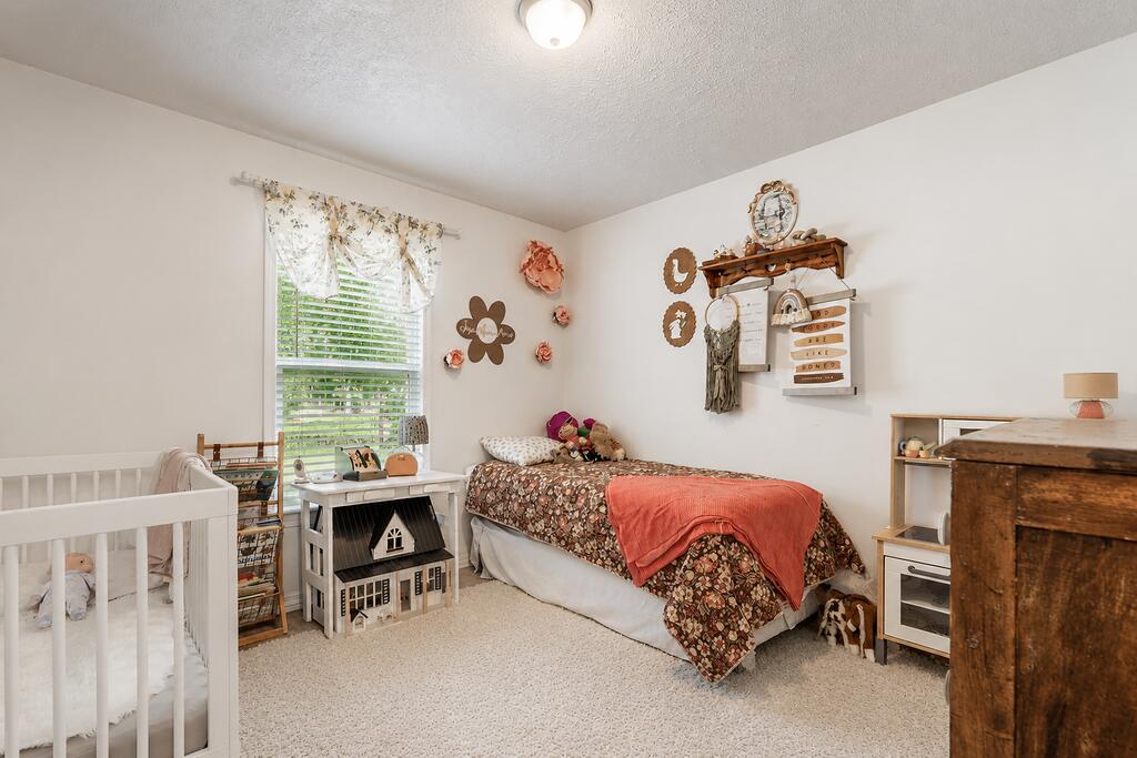 Photo 9 - Residential for sale – 1012 E Lynn Street  Springfield, MO