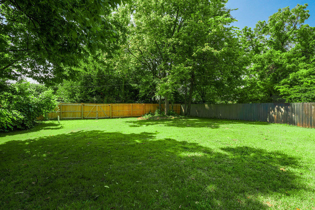 Photo 14 - Residential for sale – 1012 E Lynn Street  Springfield, MO