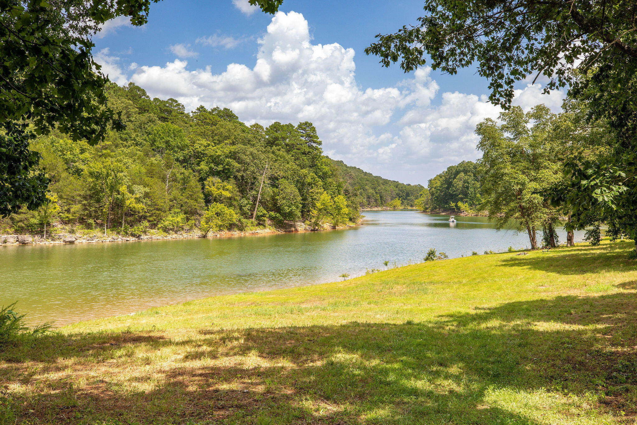 Photo 2 - Land for sale – Tbd  Dewdrop Road  Blue Eye, MO