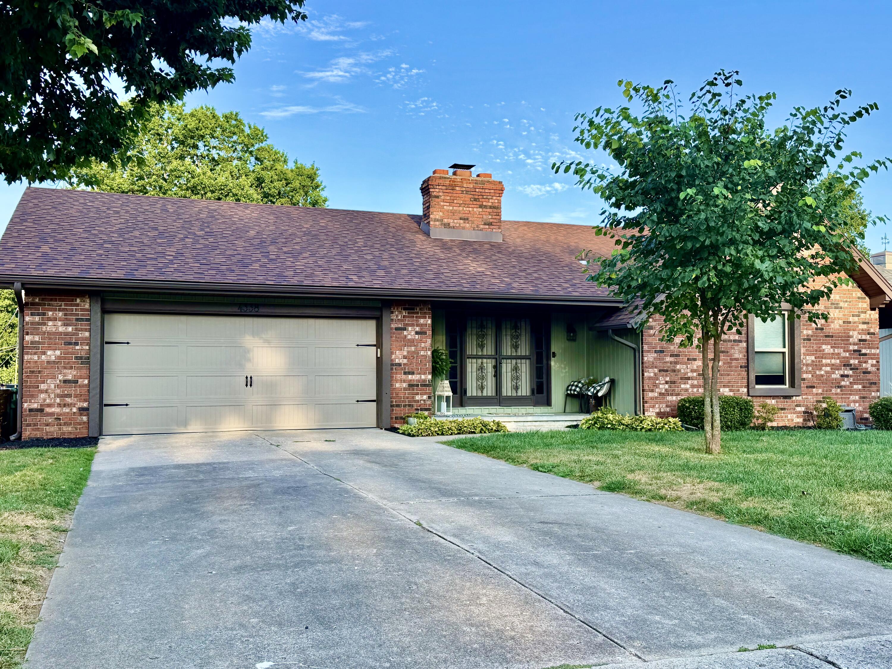 Photo 2 - Residential for sale – 4338 S Delaware Avenue  Springfield, MO