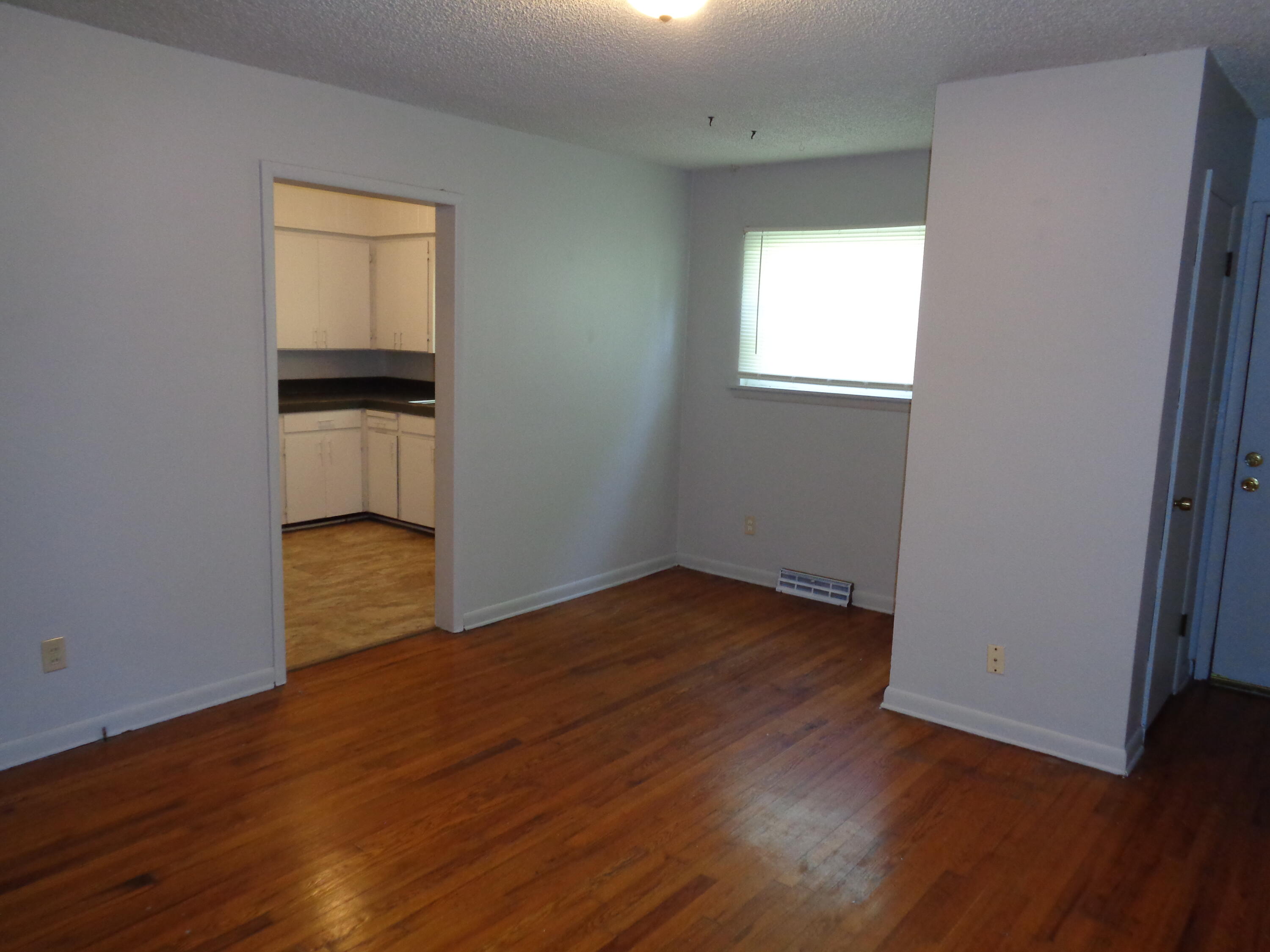 Photo 7 - Residential Income for sale – 1200 W Atlantic Street  Springfield, MO