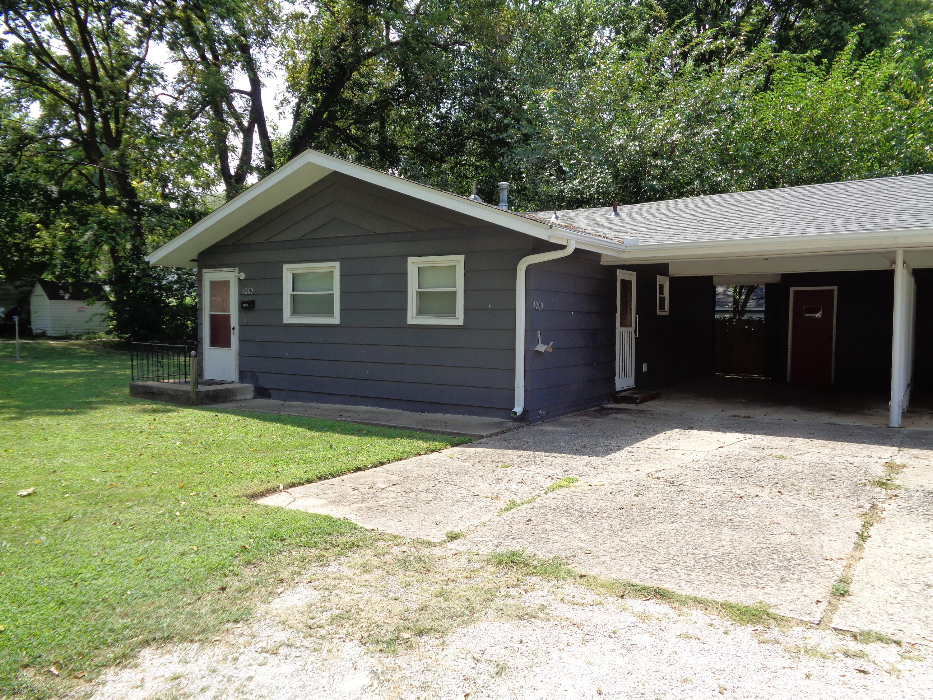 Photo 5 - Residential Income for sale – 1200 W Atlantic Street  Springfield, MO