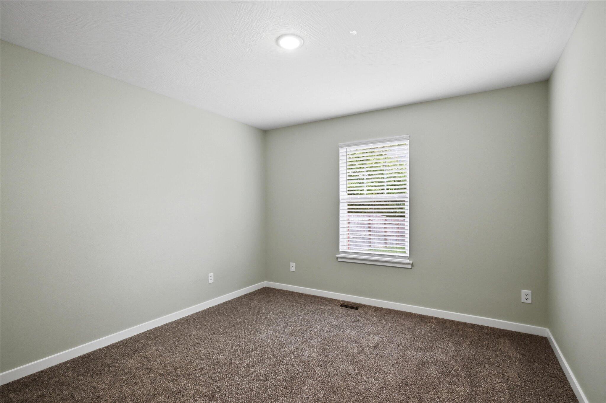 Photo 20 - Residential for sale – 802 S Wheaton Hills Drive  Nixa, MO