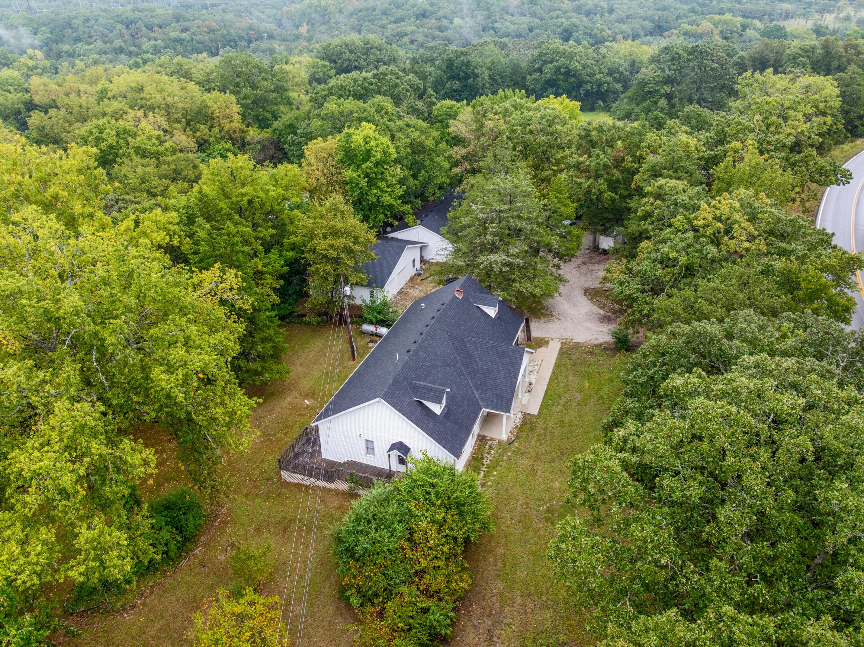 Photo 3 - Residential Income for sale – 8669  Historic Highway 165   Hollister, MO