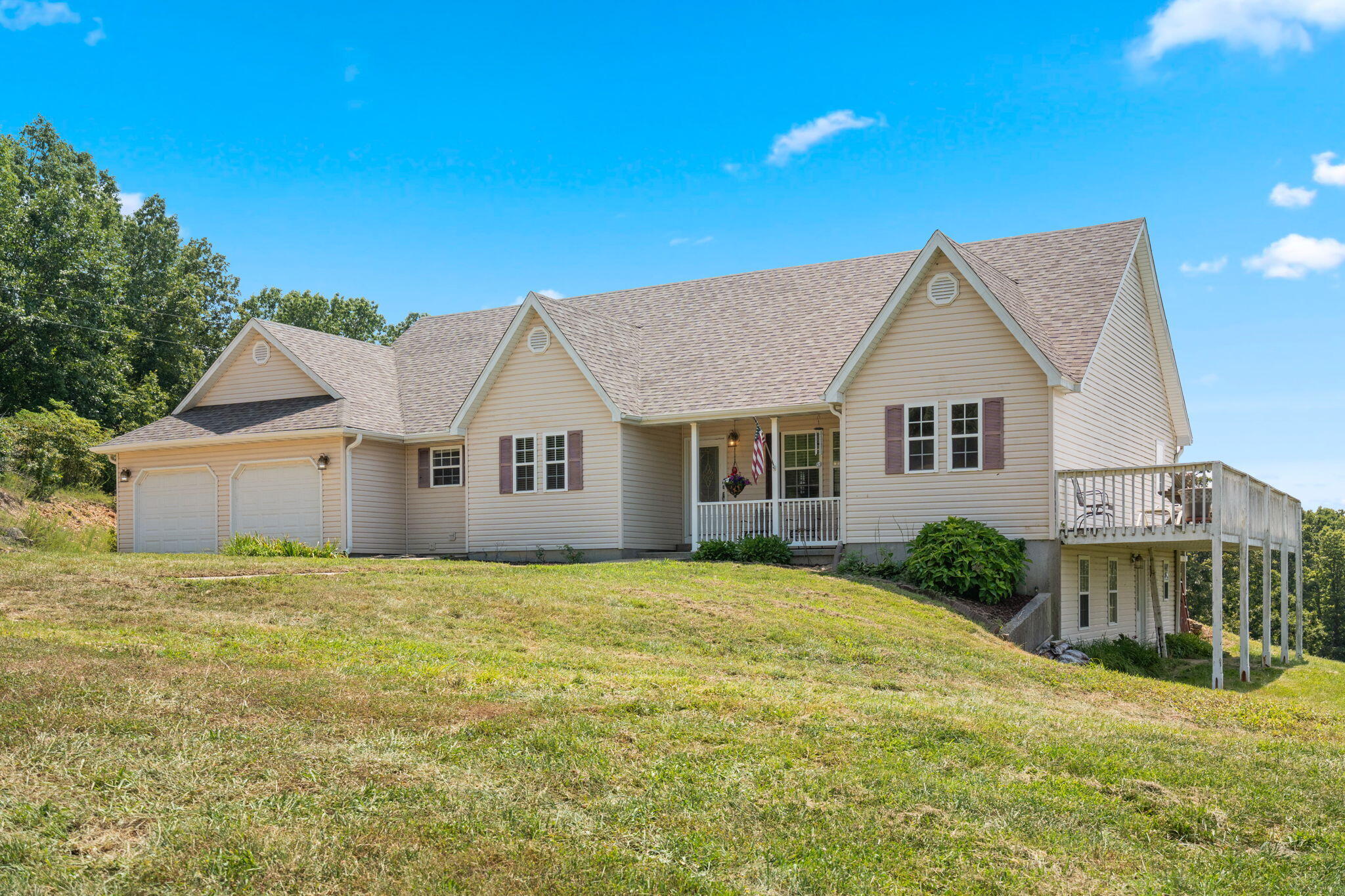 Photo 3 - Residential for sale – Rr 62  Box 2545   Mansfield, MO