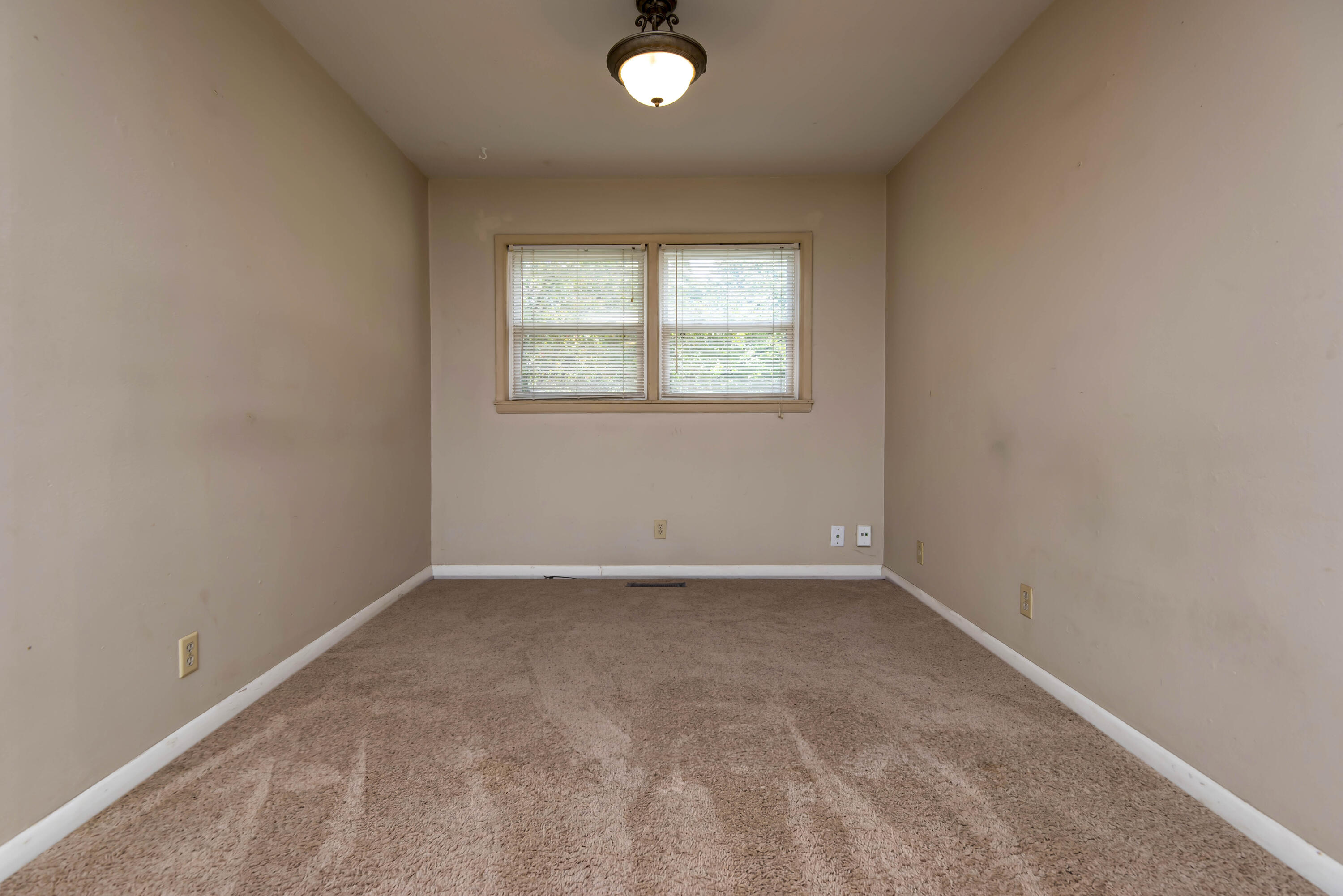 Photo 17 - Residential for sale – 1455 S Barnes   Springfield, MO