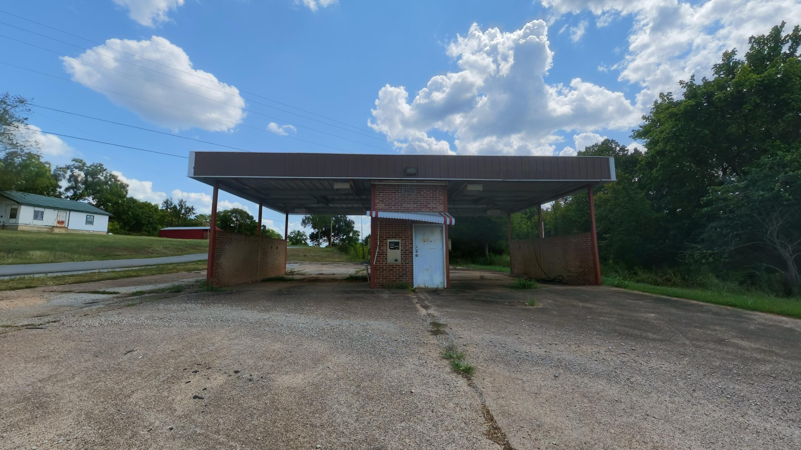 Photo 18 - Commercial Sale for sale – 2126  Evening Shade Drive  Evening Shade, AR