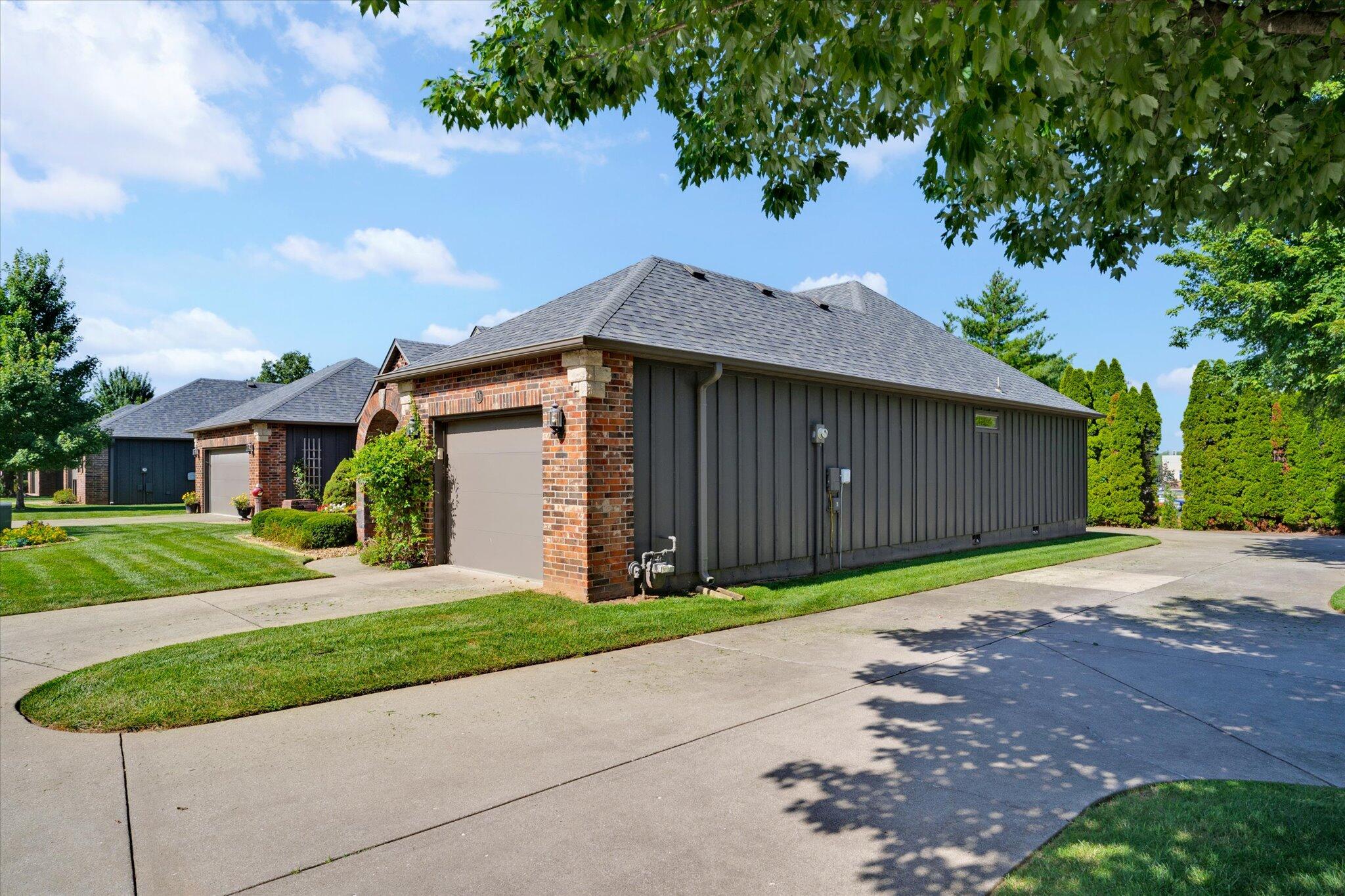 Photo 29 - Residential for sale – 1750 W Bennett Street  Springfield, MO