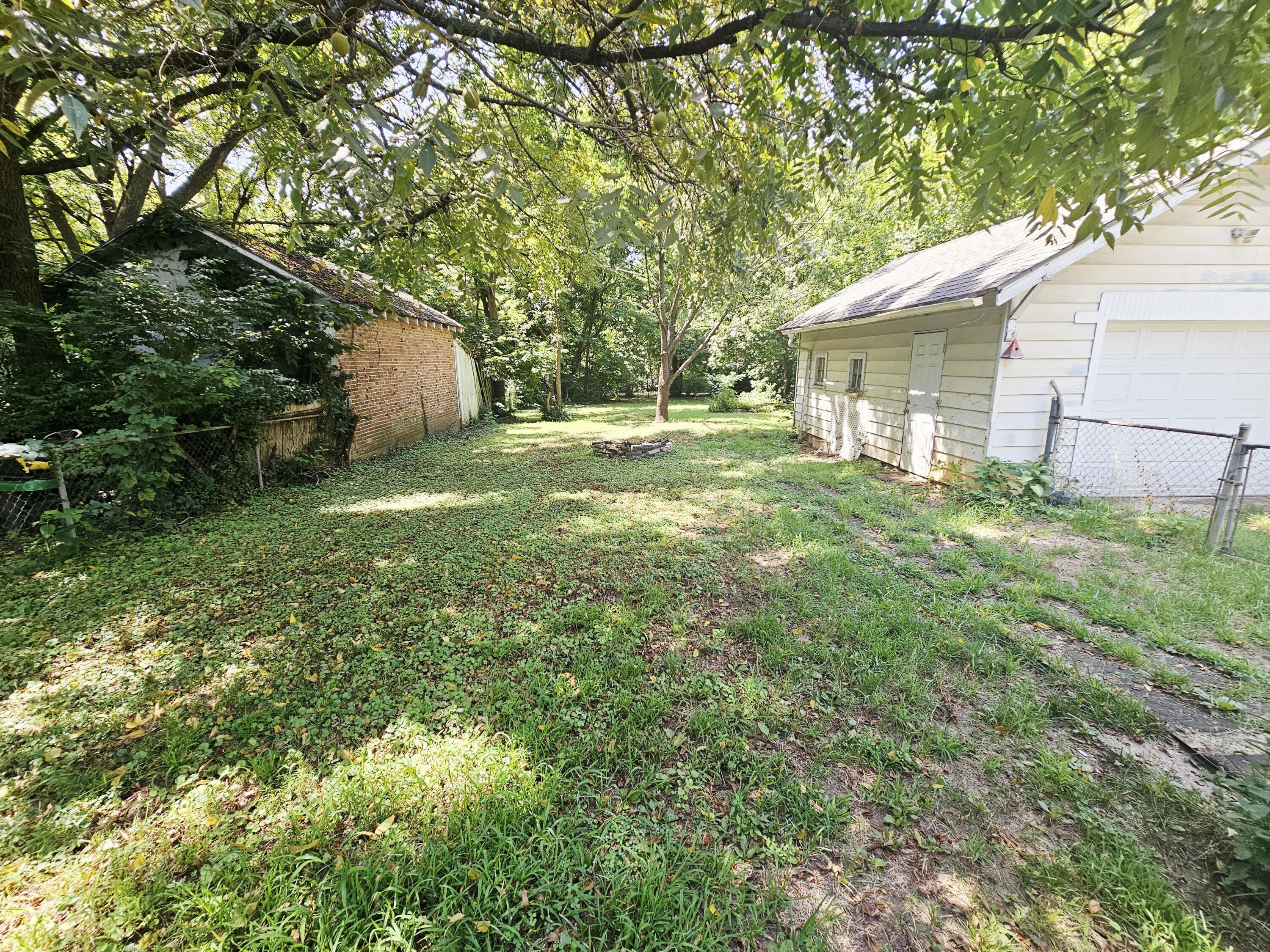 Photo 14 - Residential for sale – 827 S Missouri Avenue  Springfield, MO